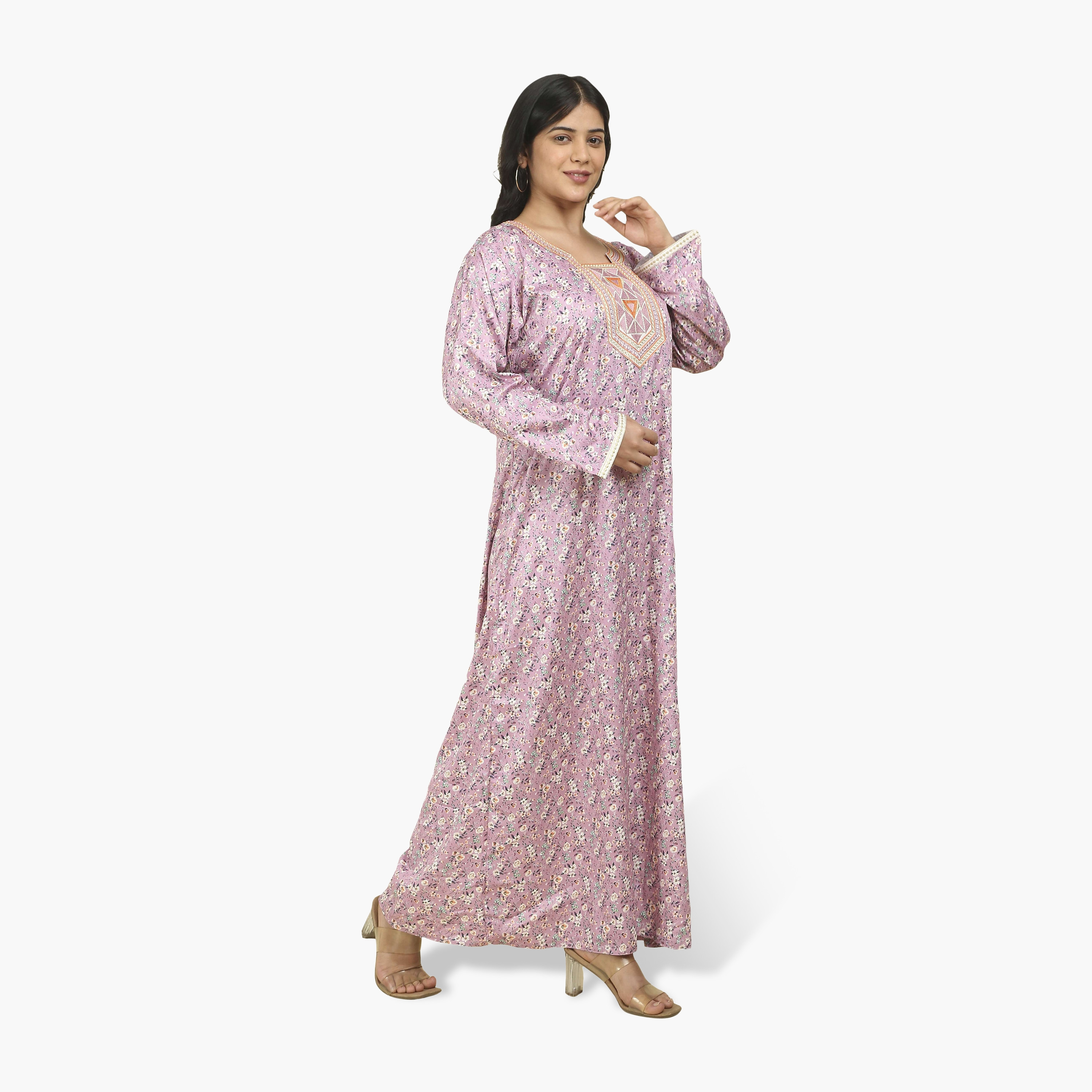 جلابية نسائية قماش ساتان بصدرية مطرزة وطبعة زهور من هنا أند سارة-women-arabicclothing-jalabiyas-image-4
