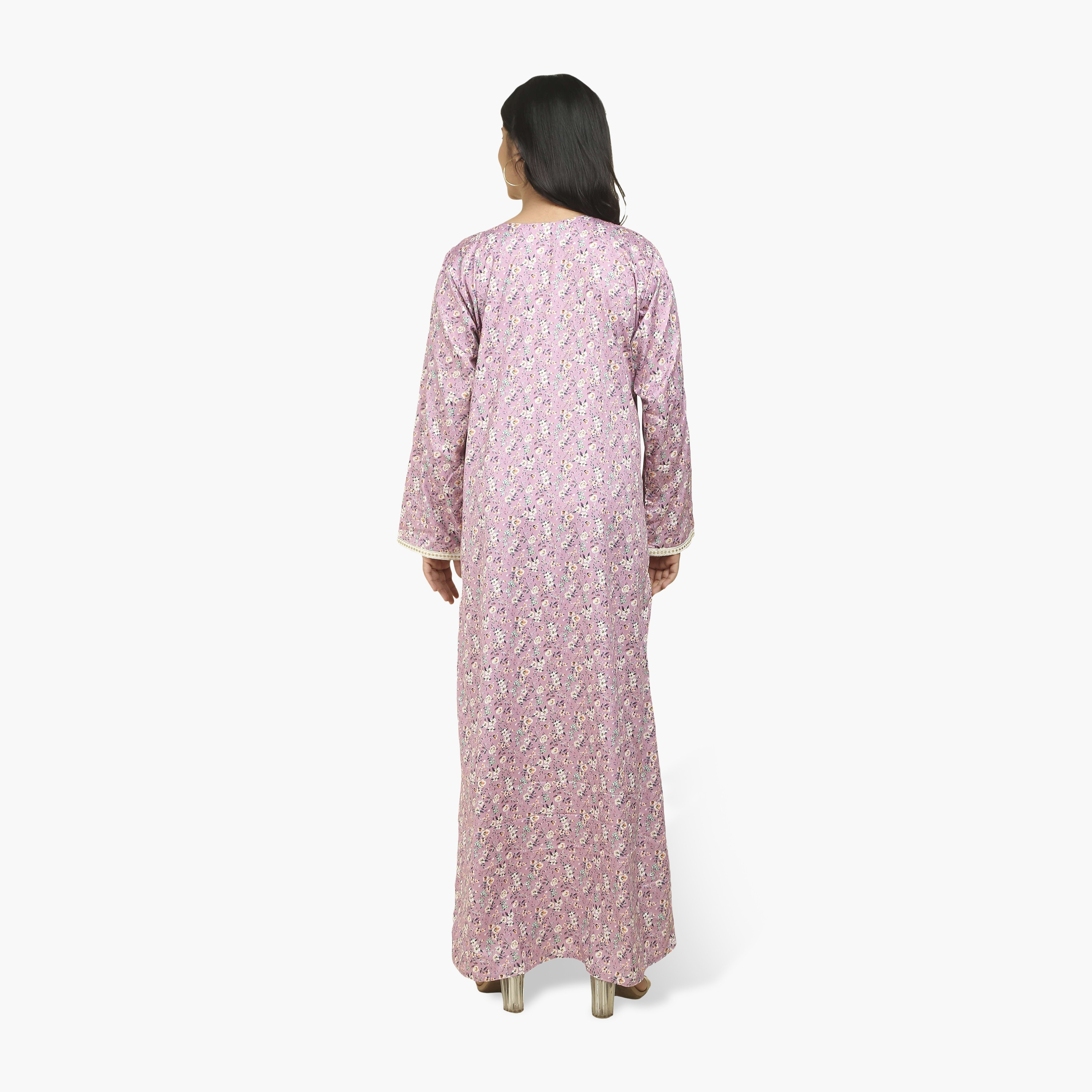 جلابية نسائية قماش ساتان بصدرية مطرزة وطبعة زهور من هنا أند سارة-women-arabicclothing-jalabiyas-image-5