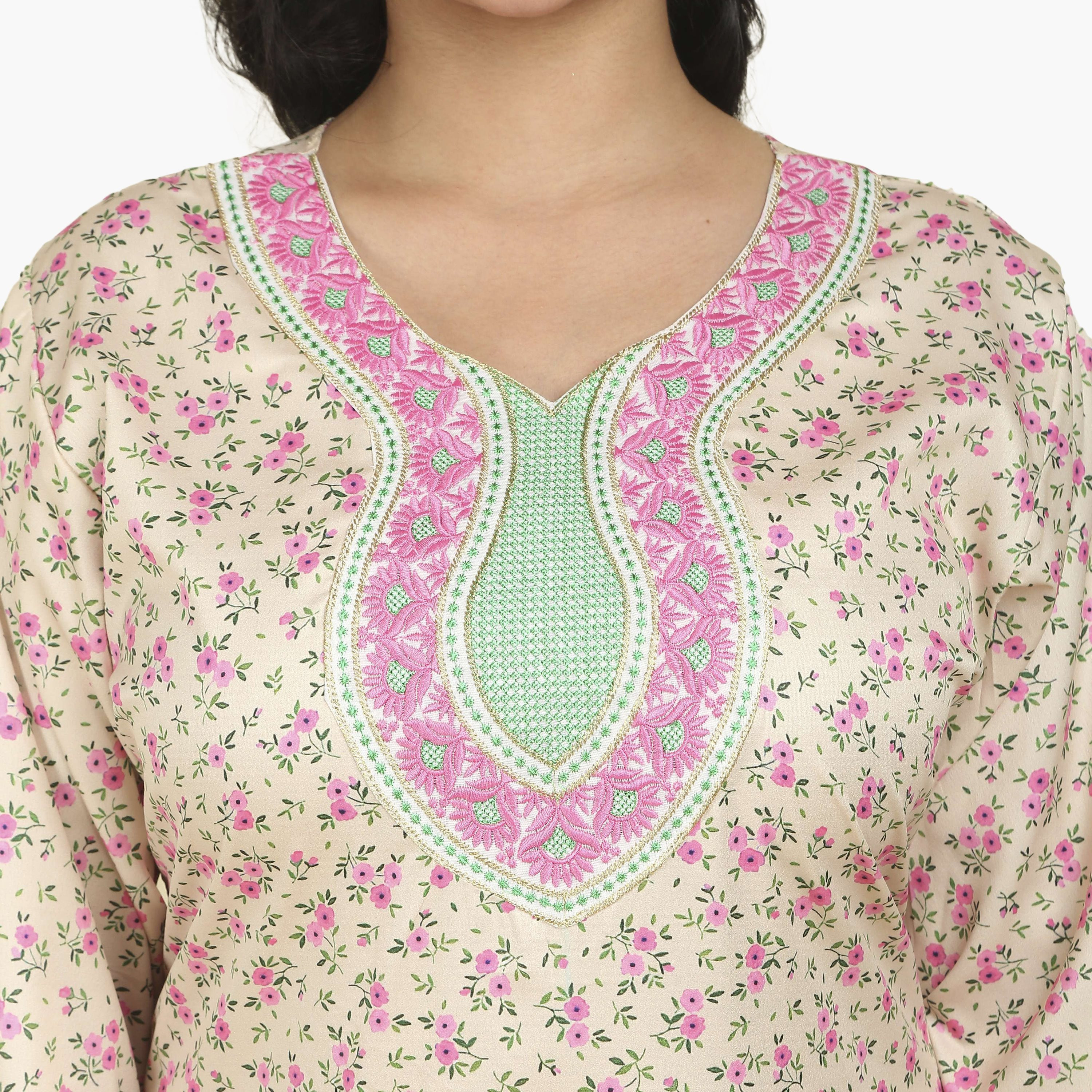 جلابية نسائية قماش ساتان بصدرية مطرزة وطبعة زهور من هنا أند سارة-women-arabicclothing-jalabiyas-image-3
