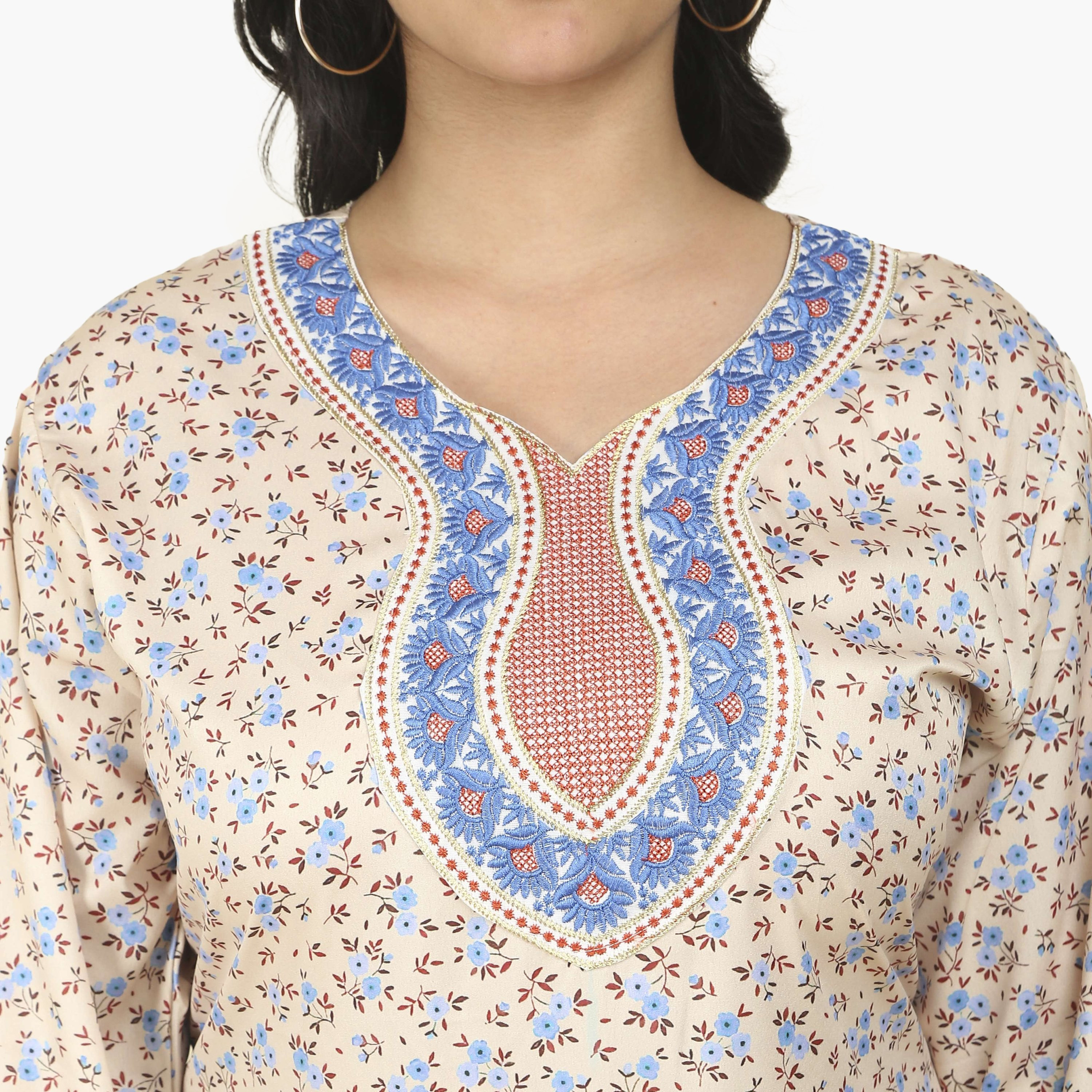 جلابية نسائية قماش ساتان بصدرية مطرزة وطبعة زهور من هنا أند سارة-women-arabicclothing-jalabiyas-image-3