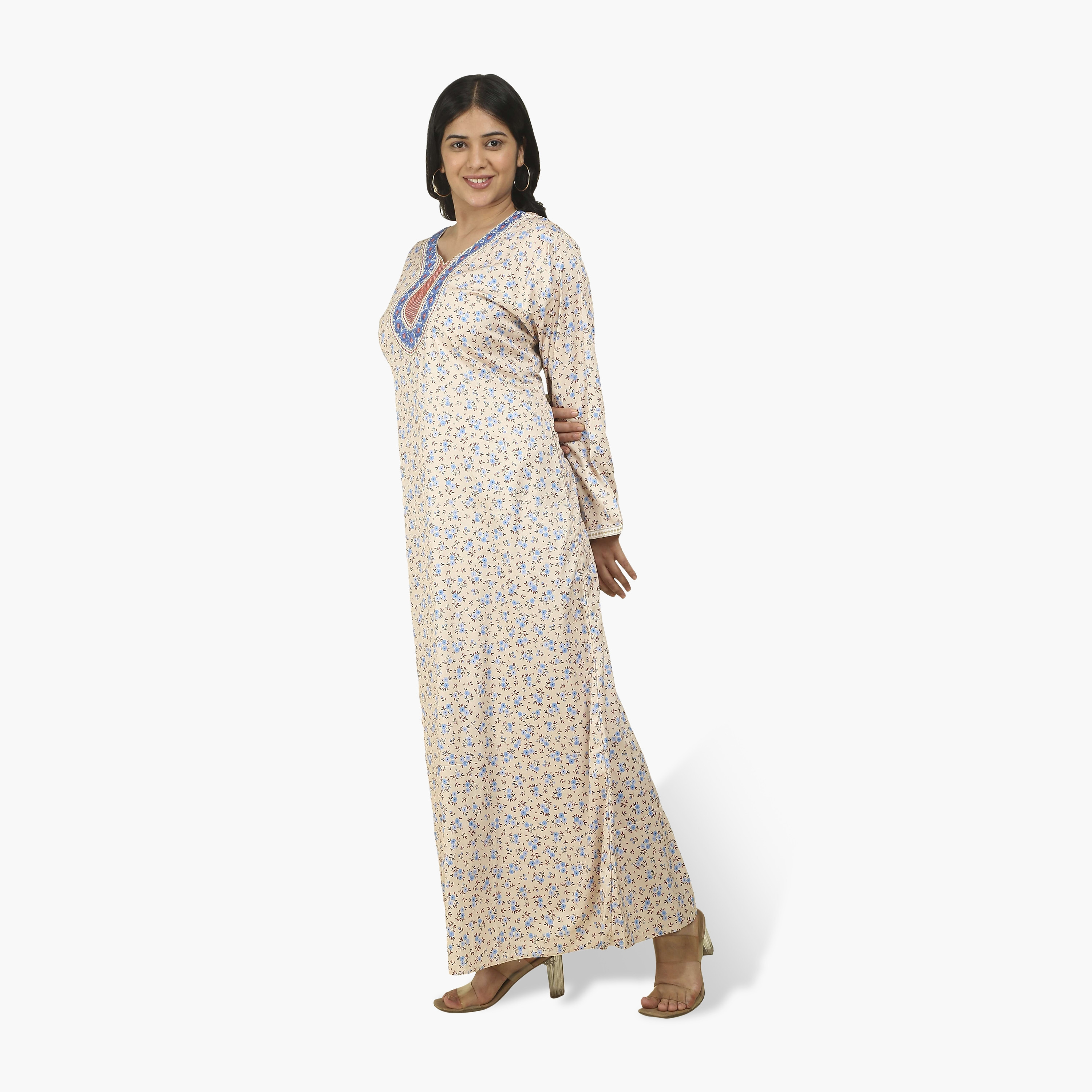 جلابية نسائية قماش ساتان بصدرية مطرزة وطبعة زهور من هنا أند سارة-women-arabicclothing-jalabiyas-image-4