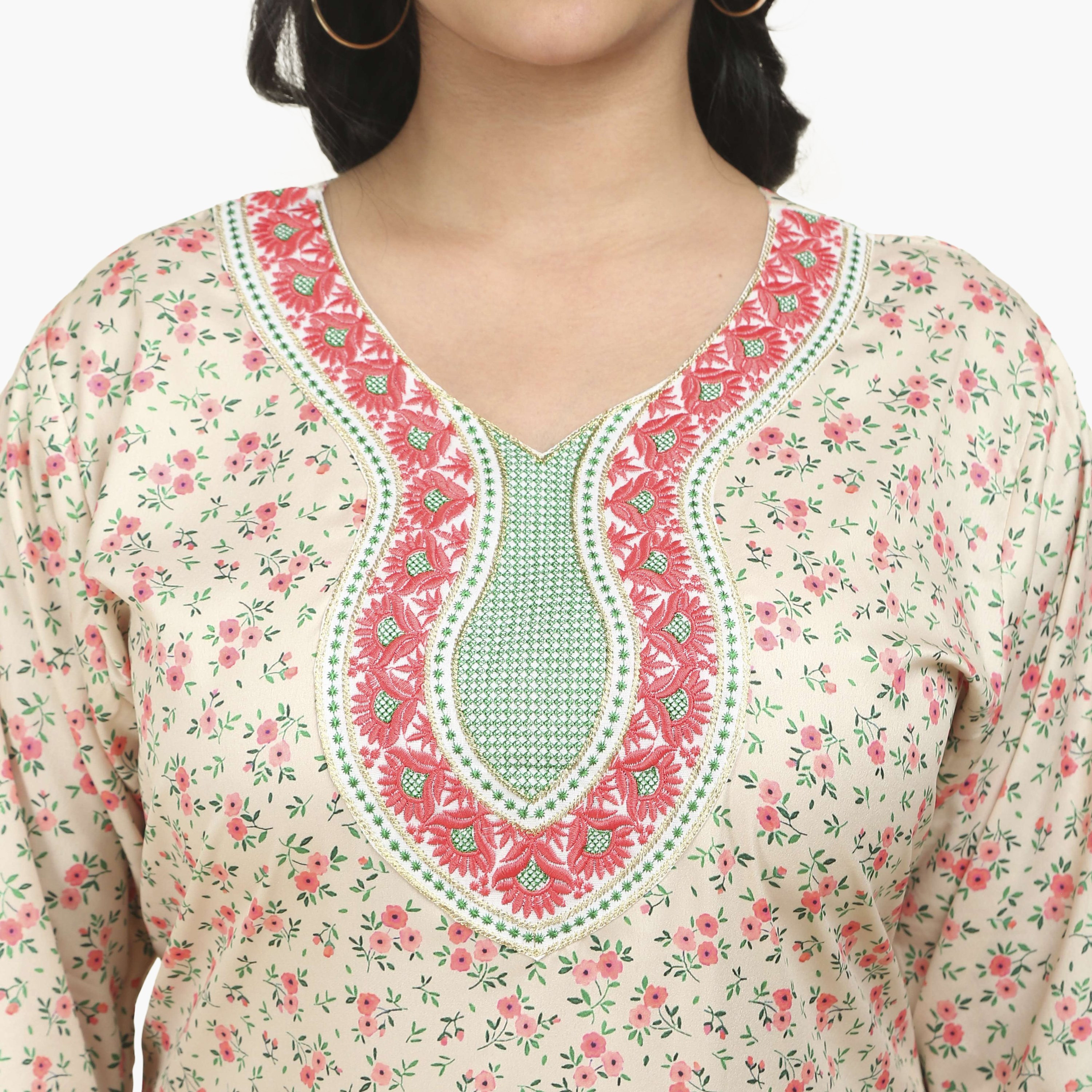 جلابية نسائية قماش ساتان بصدرية مطرزة وطبعة زهور من هنا أند سارة-women-arabicclothing-jalabiyas-image-3