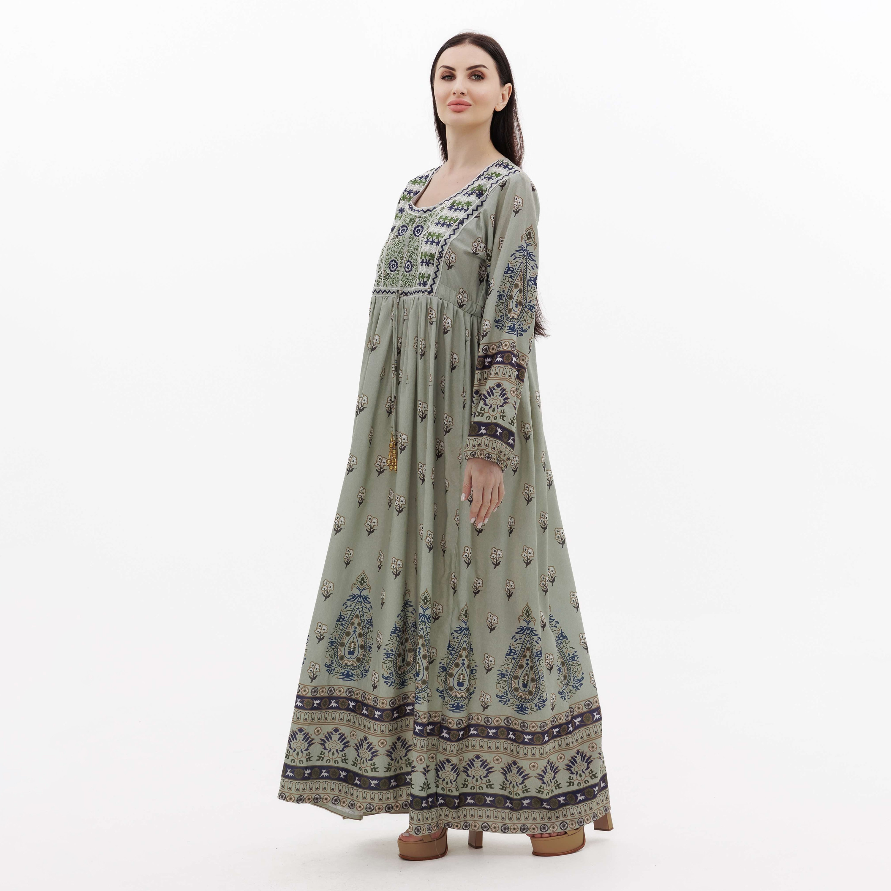 هناء وسارة جلابية نسائية مطرزة باللون الأخضر-women-arabicclothing-jalabiyas-image-3