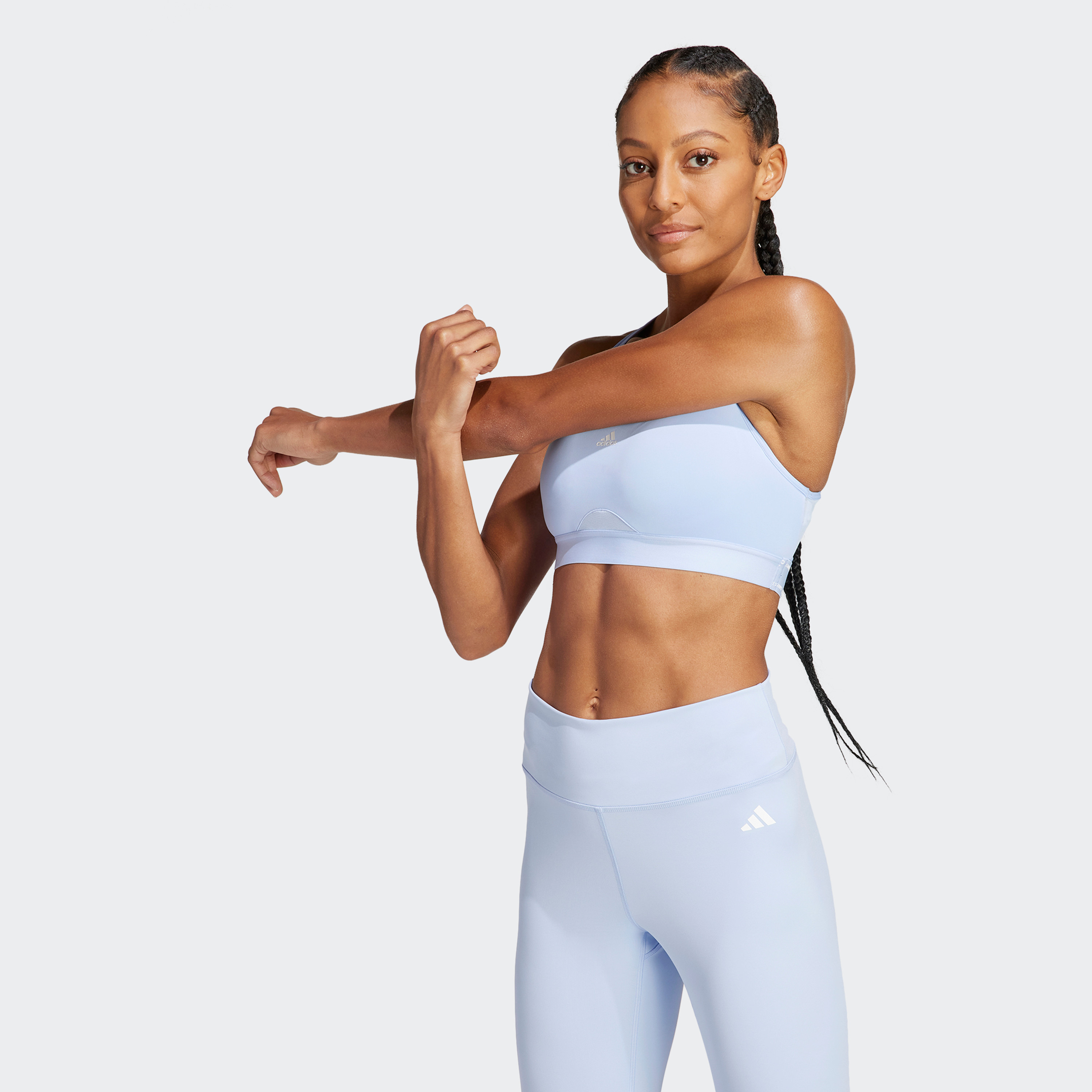 HS2995 حمالة صدر رياضية باور رياكت للنساء متوسط الدعم من اديداس-sports-women-clothing-sportsbras-image-1