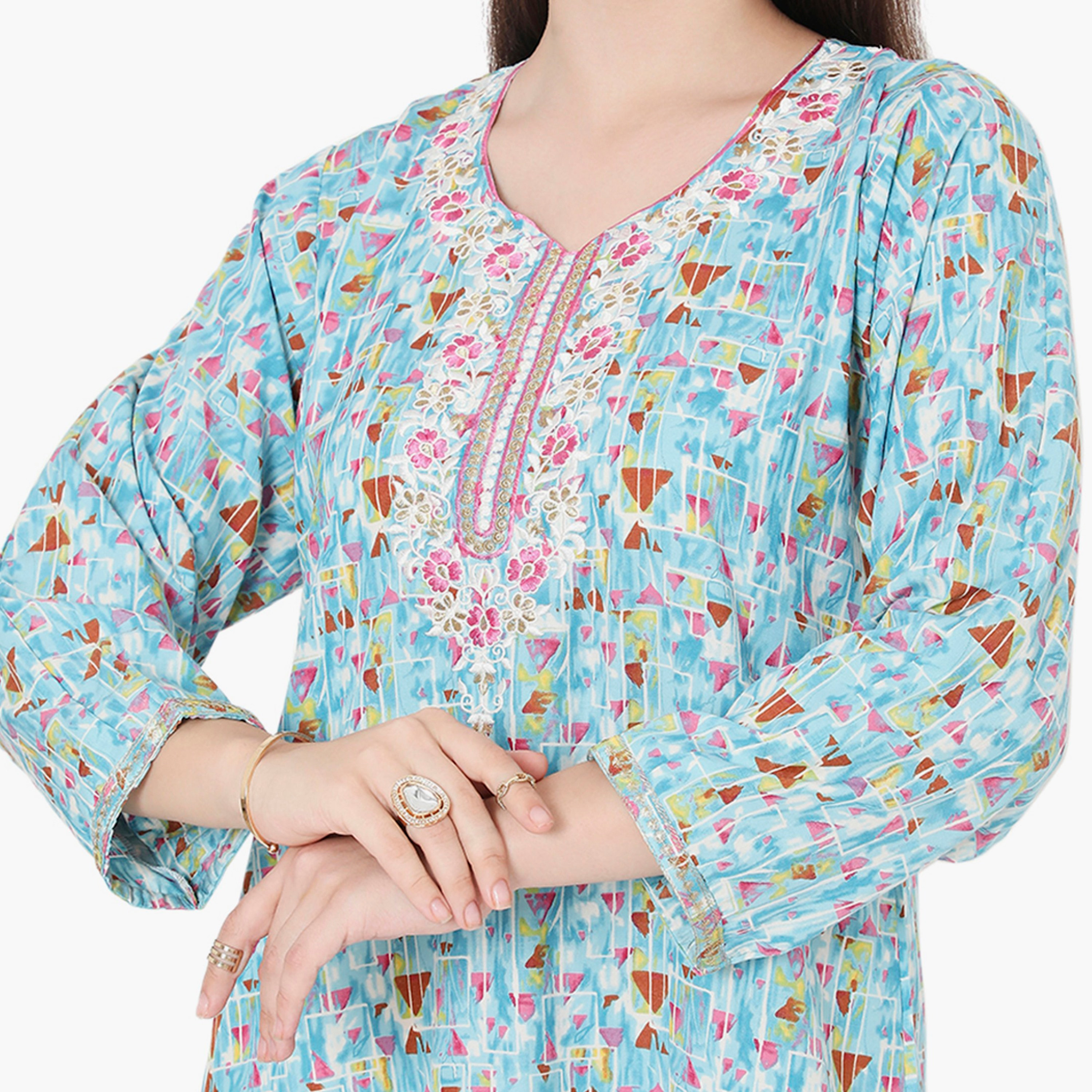 جلابية نسائية مطرزة بطبعة كاملة ومطرزة ذات يوك من هناء وسارة-women-arabicclothing-jalabiyas-image-12