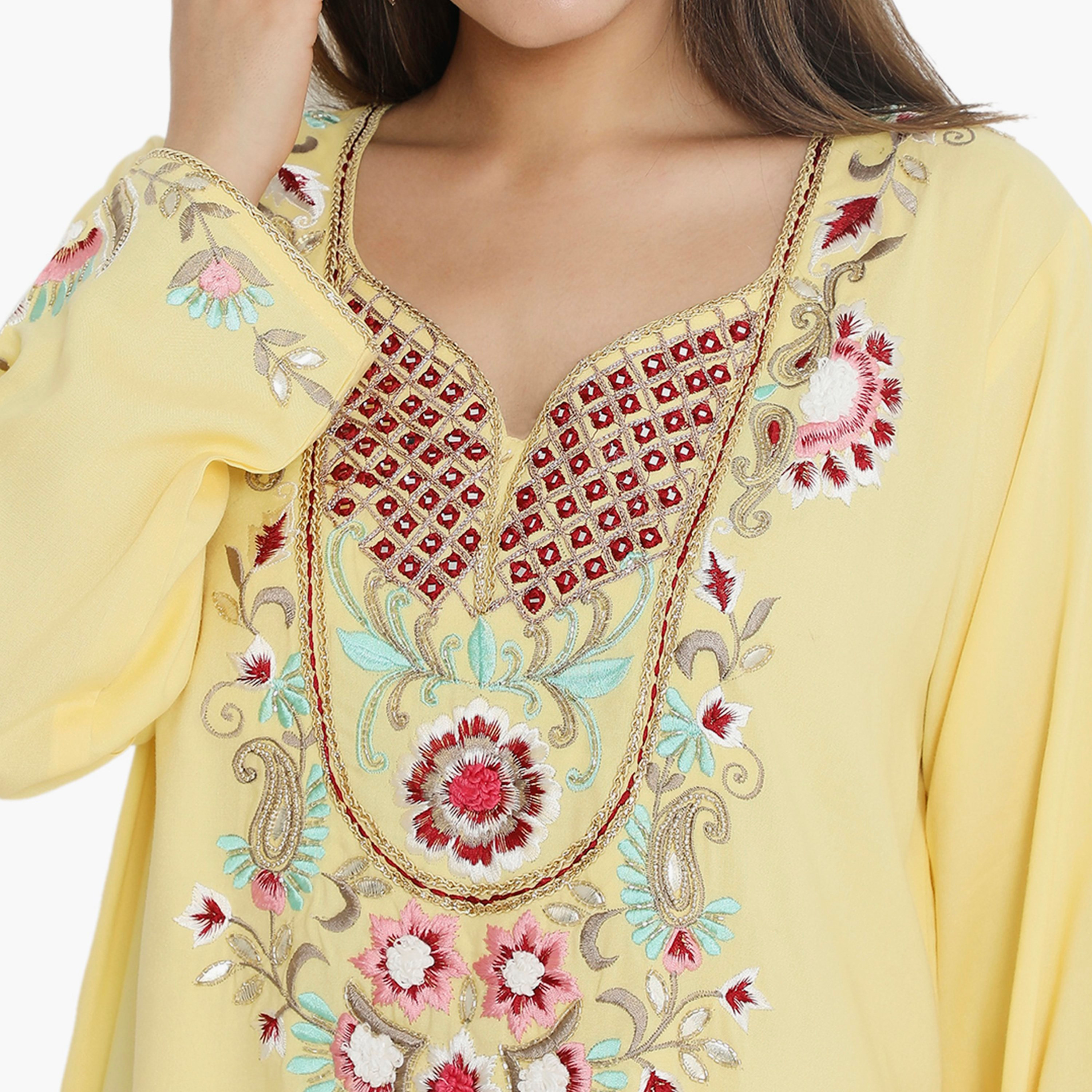جلابية نسائية مطرزة وميرور وورك من هناء وسارة-women-arabicclothing-jalabiyas-image-7