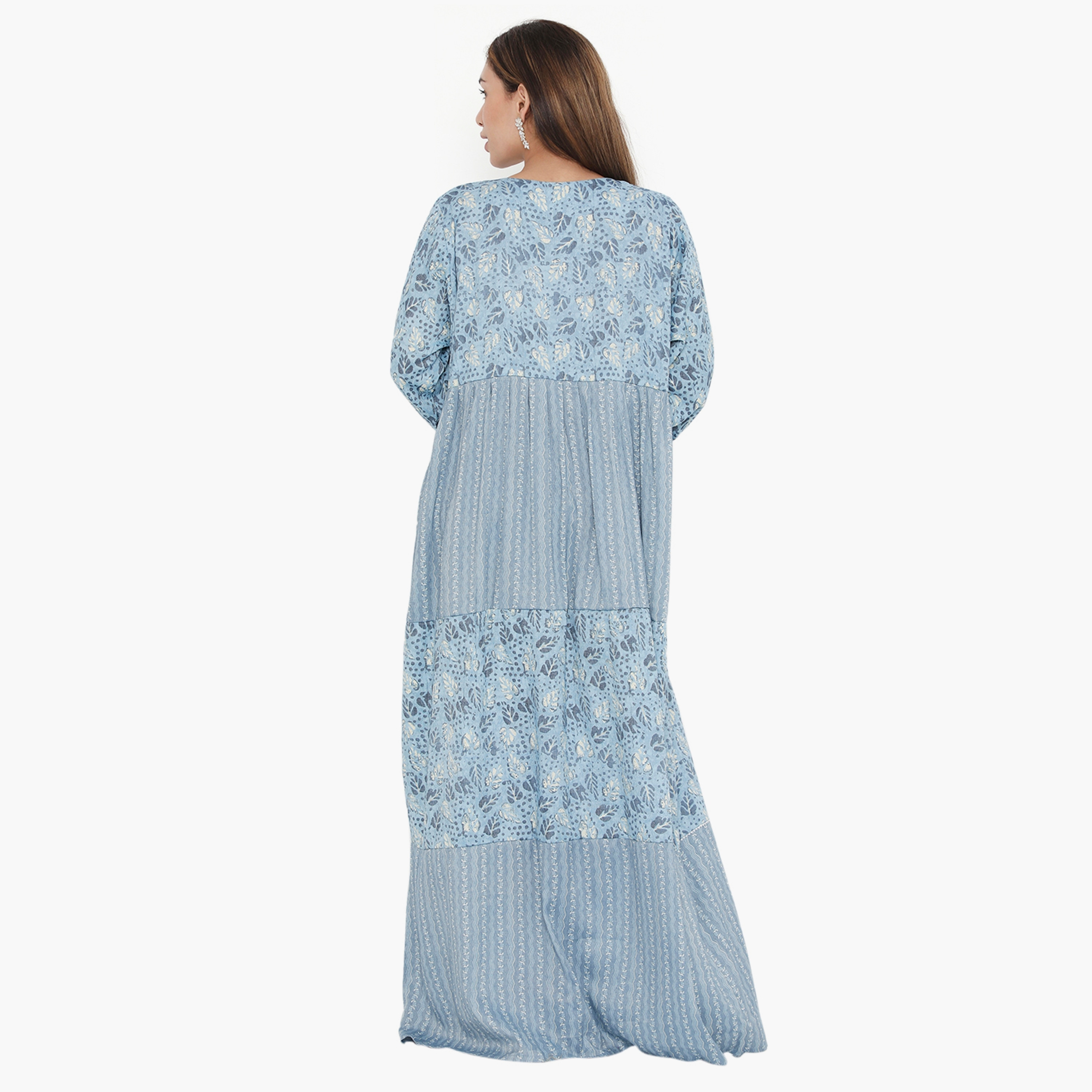جلابية نسائية بطبعة كاملة ومطرزة من هناء وسارة-women-arabicclothing-jalabiyas-image-5