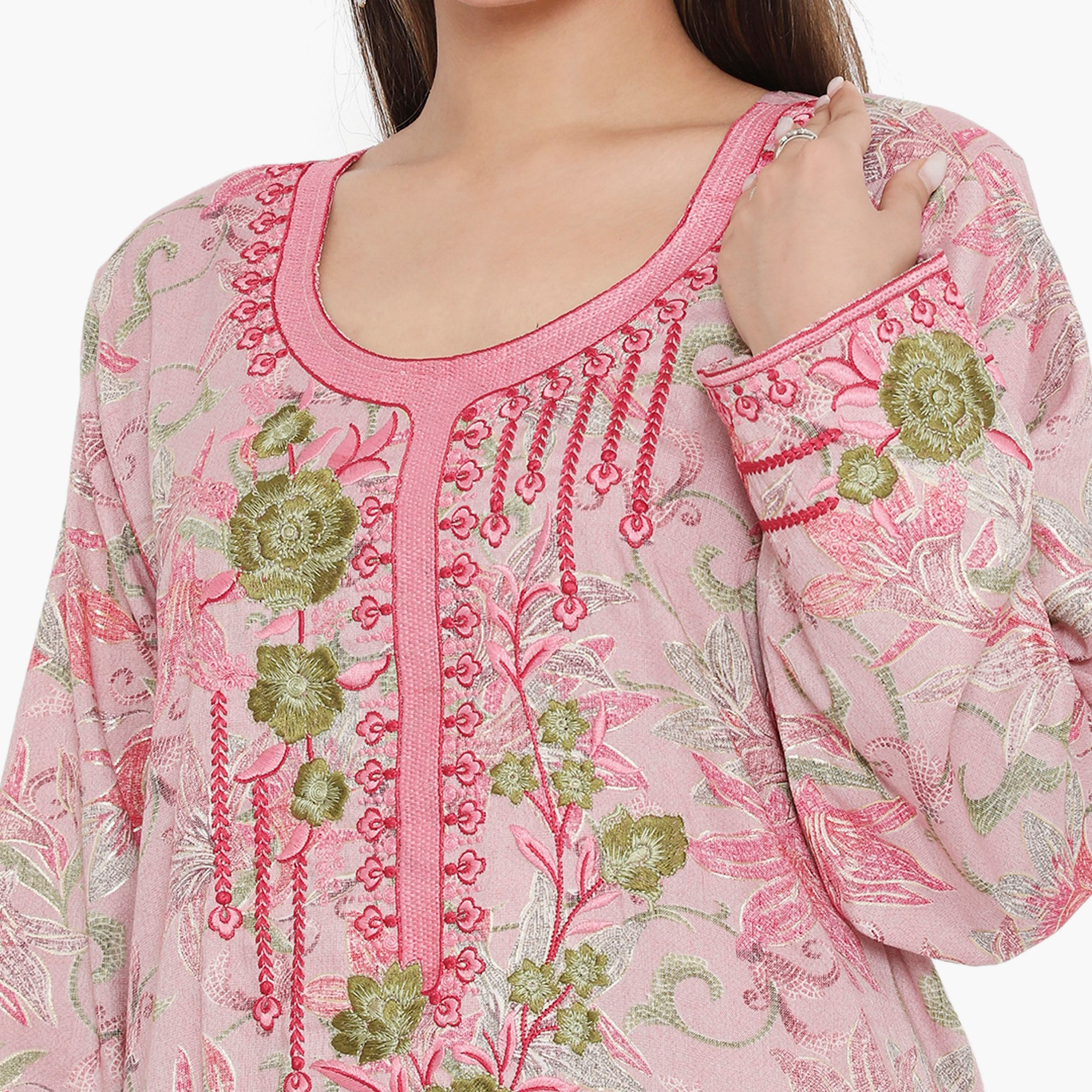 Hana & Sara Elastic Cuff All Over Print and Embroidered Yoke Women's Jalabiya-women-arabicclothing-jalabiyas-image-7