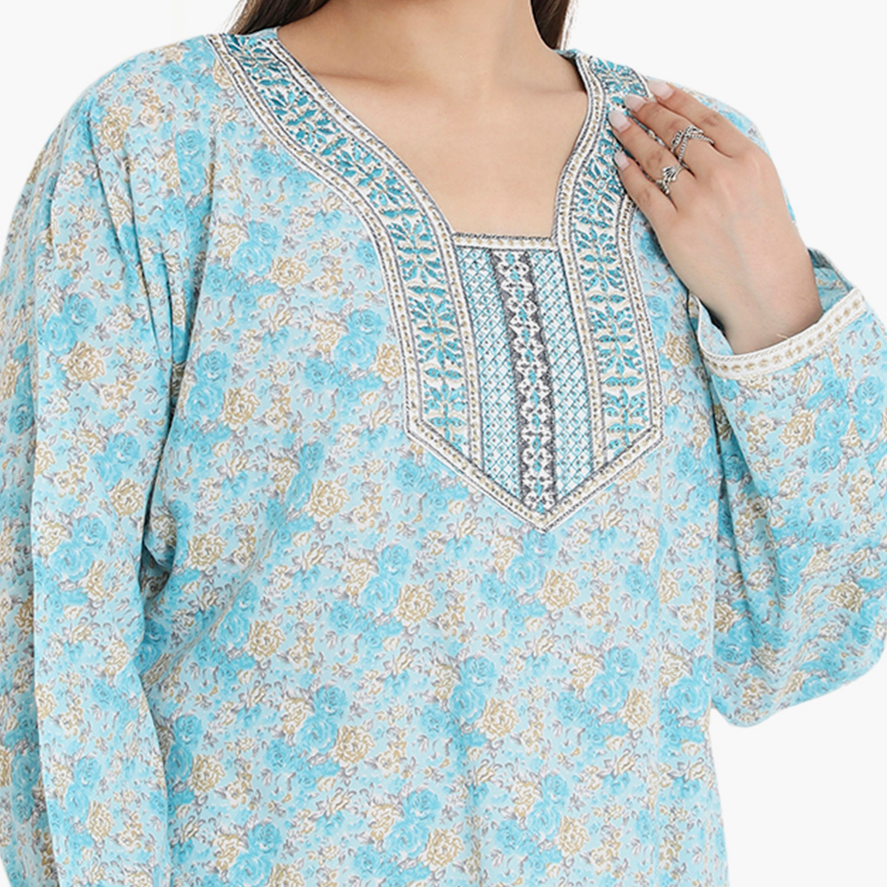 جلابية نسائية مطرزة ومطرزة بالورود ذات يوك من هناء وسارة-women-arabicclothing-jalabiyas-image-12
