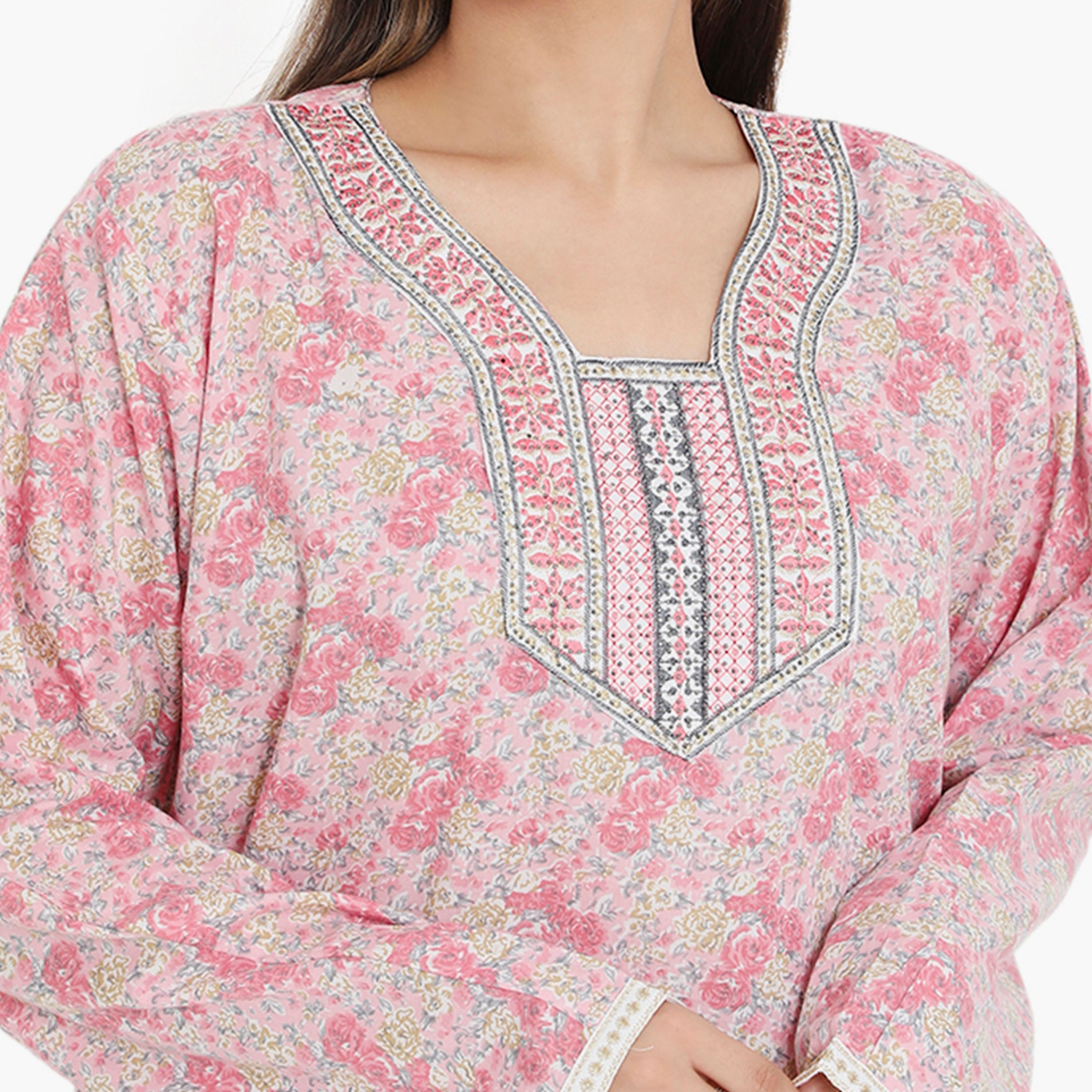 جلابية نسائية مطرزة ومطرزة بالورود ذات يوك من هناء وسارة-women-arabicclothing-jalabiyas-image-2
