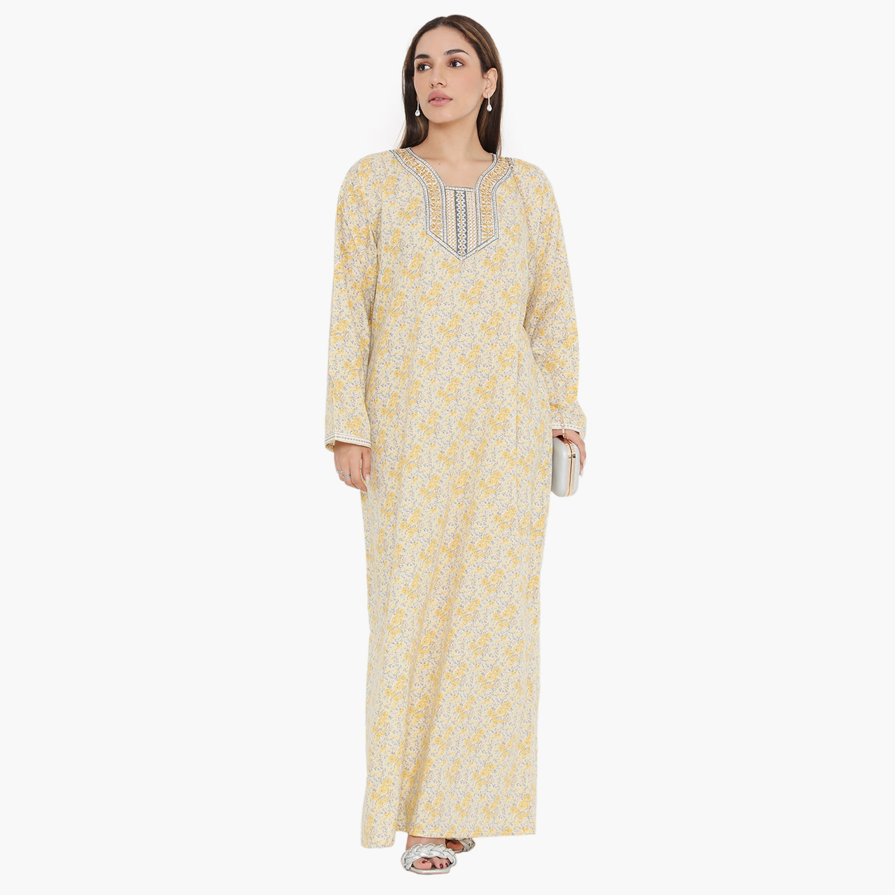 جلابية نسائية مطرزة ومطرزة بالورود ذات يوك من هناء وسارة-women-arabicclothing-jalabiyas-image-6