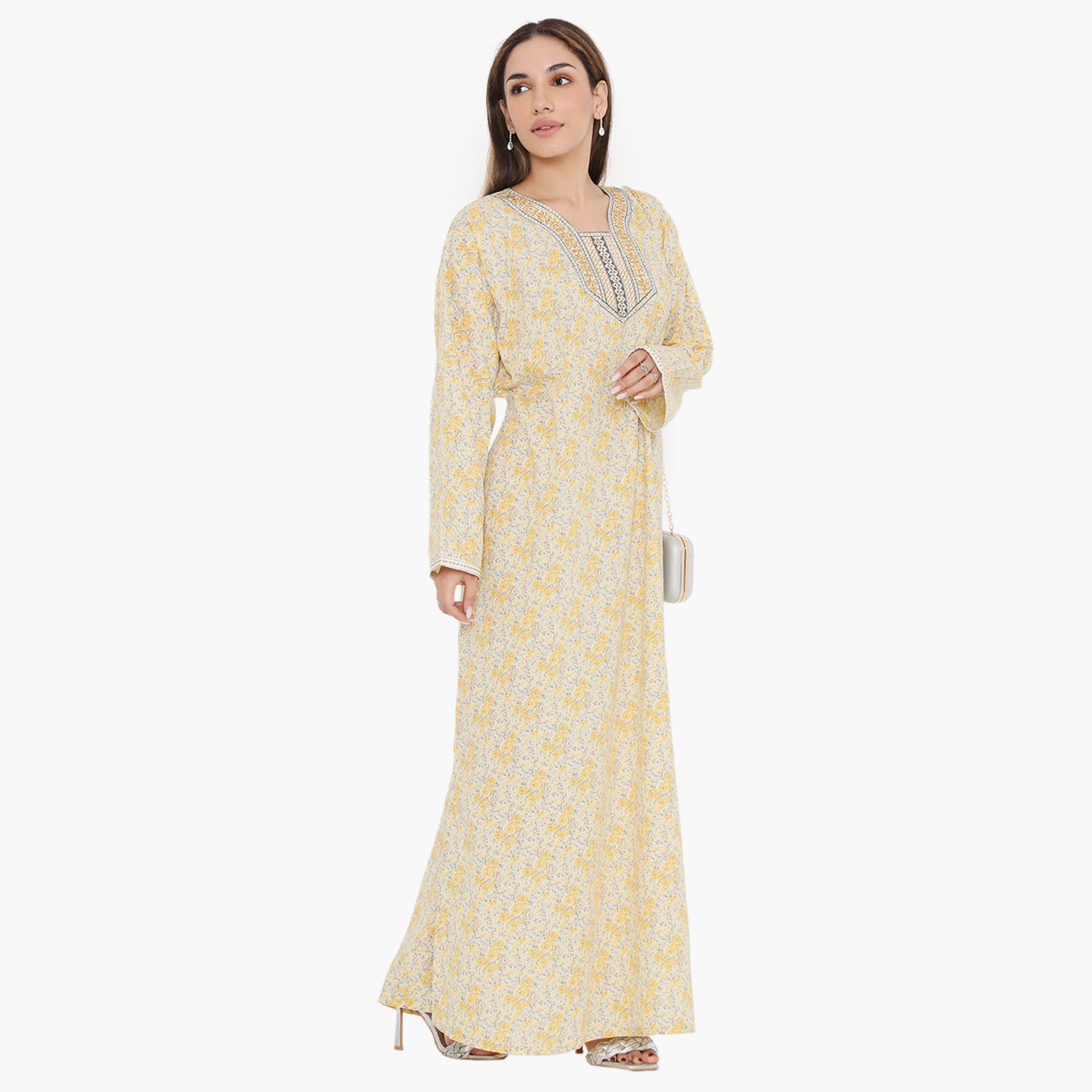جلابية نسائية مطرزة ومطرزة بالورود ذات يوك من هناء وسارة-women-arabicclothing-jalabiyas-image-9