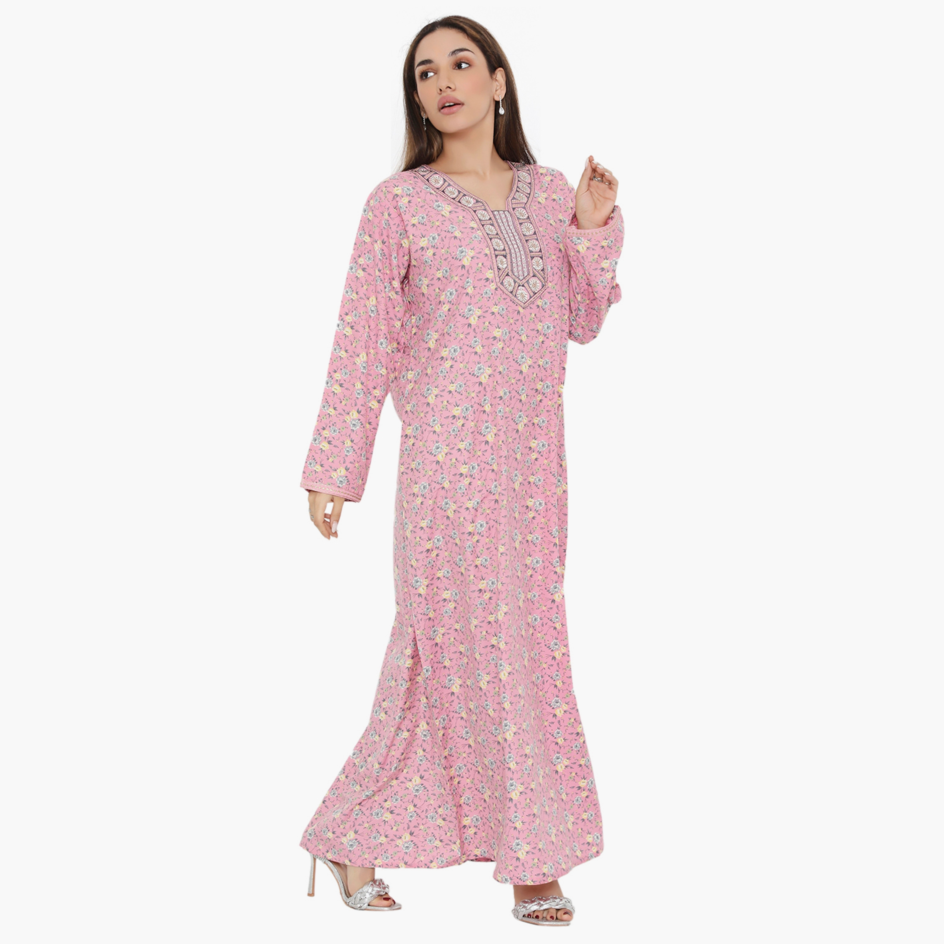 جلابية نسائية مطرزة ومطرزة بالورود ذات يوك من هناء وسارة-women-arabicclothing-jalabiyas-image-14