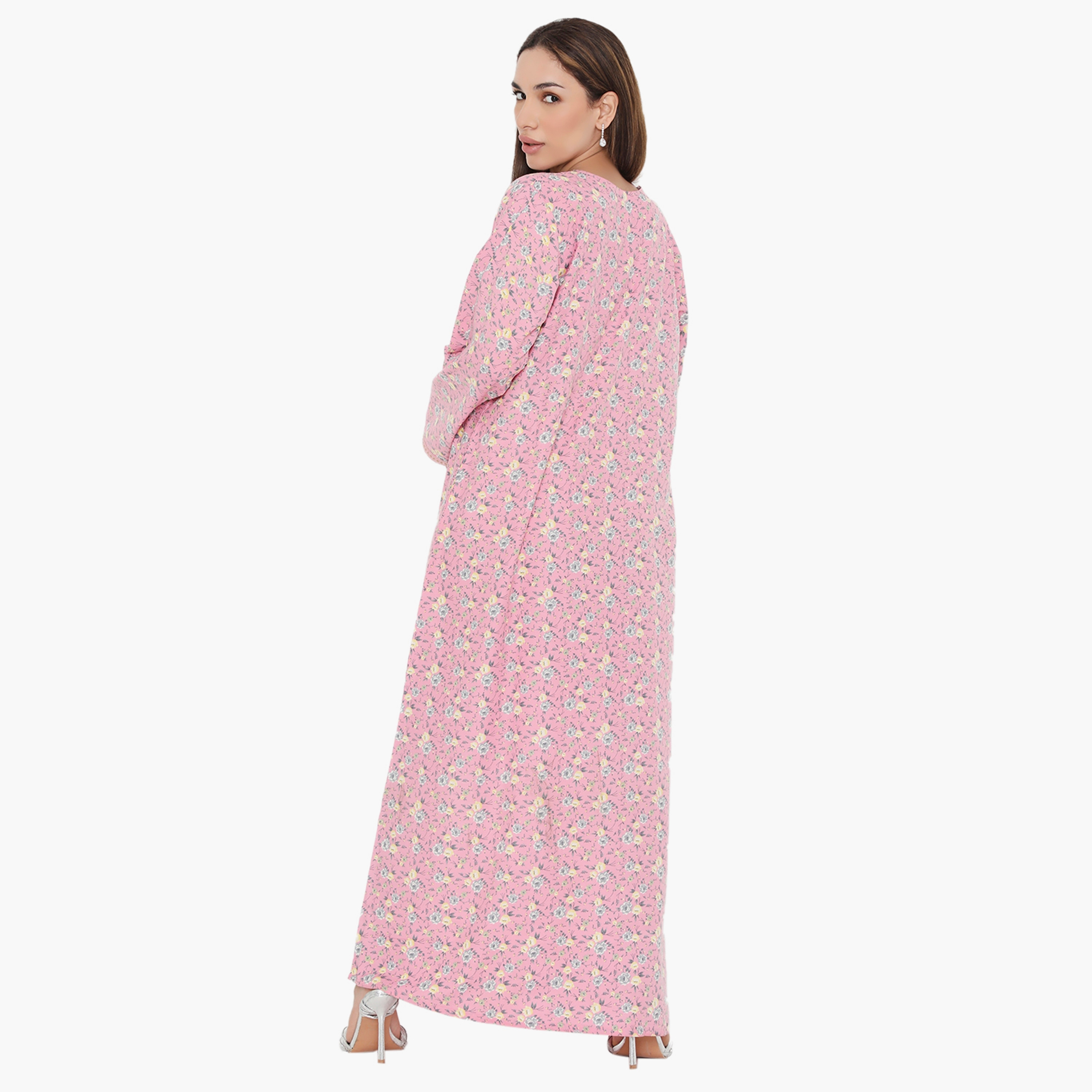 جلابية نسائية مطرزة ومطرزة بالورود ذات يوك من هناء وسارة-women-arabicclothing-jalabiyas-image-15