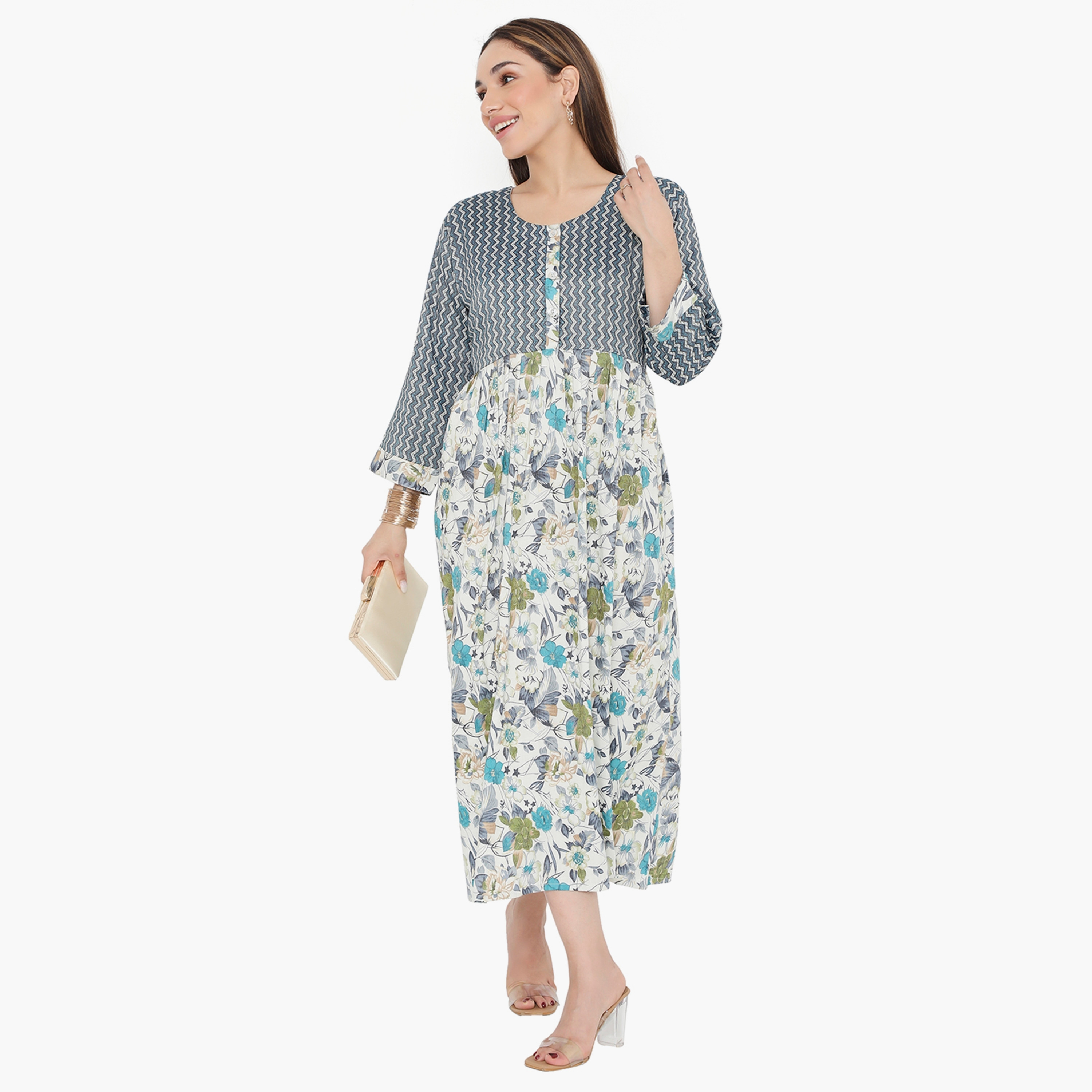 جلابية نسائية متعرجة ومزخرفة بالورود من هناء وسارة-women-arabicclothing-jalabiyas-image-6