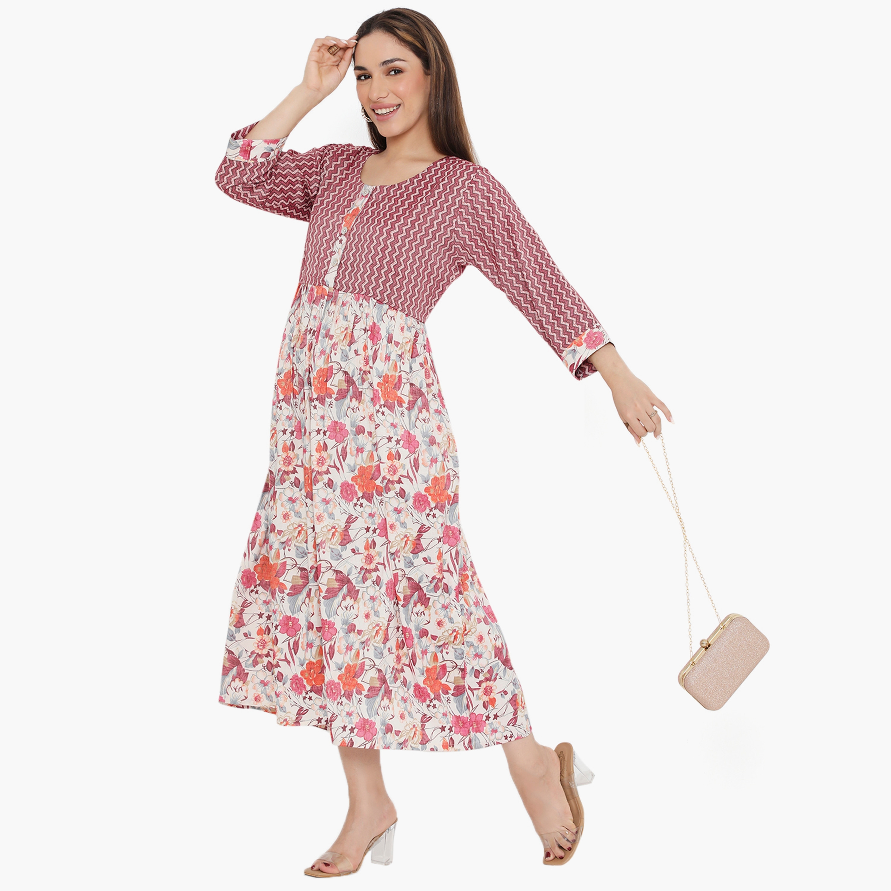جلابية نسائية متعرجة ومزخرفة بالورود من هناء وسارة-women-arabicclothing-jalabiyas-image-3