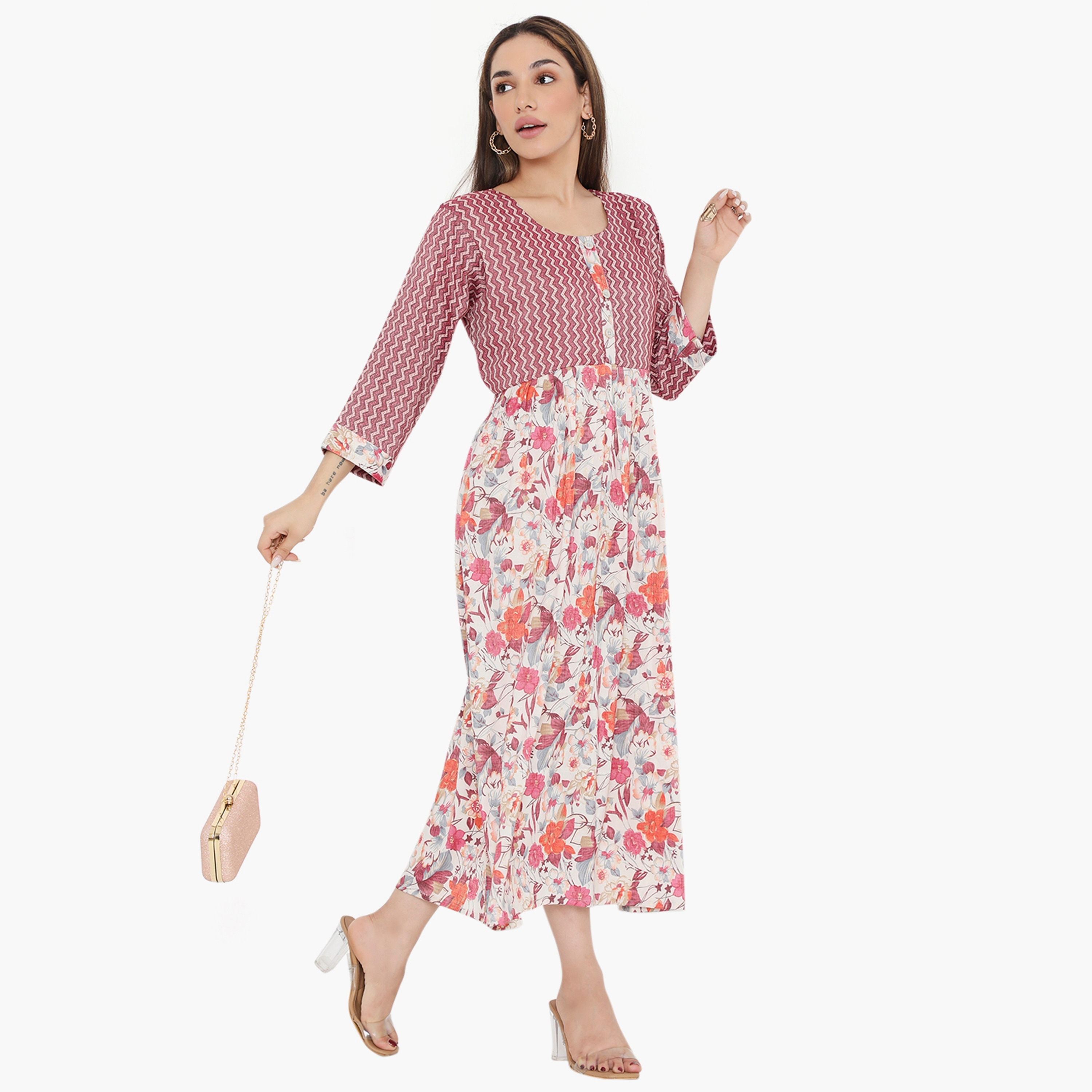 جلابية نسائية متعرجة ومزخرفة بالورود من هناء وسارة-women-arabicclothing-jalabiyas-image-4