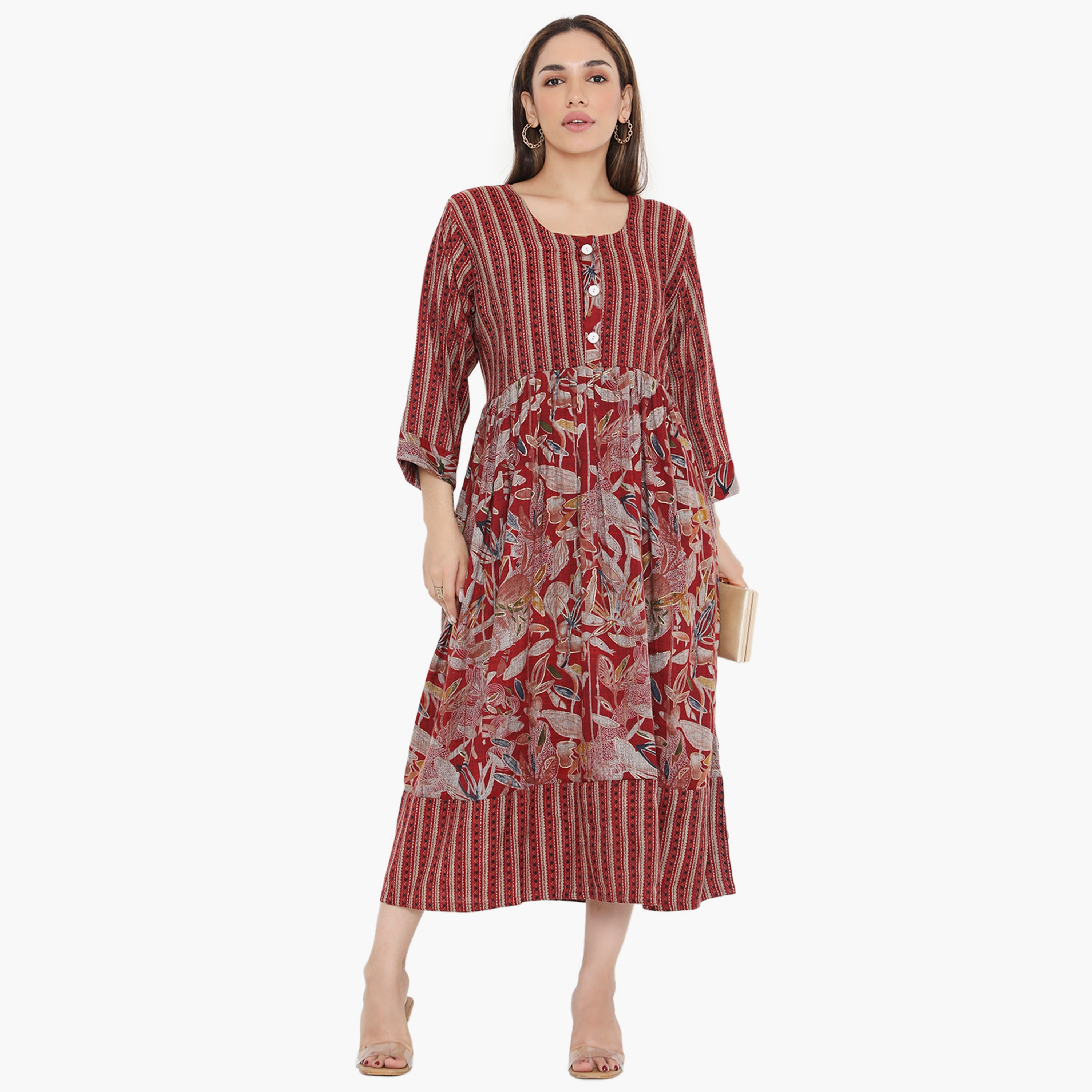 جلابية نسائية مخططة ومزخرفة بالورود من هناء وسارة-women-arabicclothing-jalabiyas-image-1