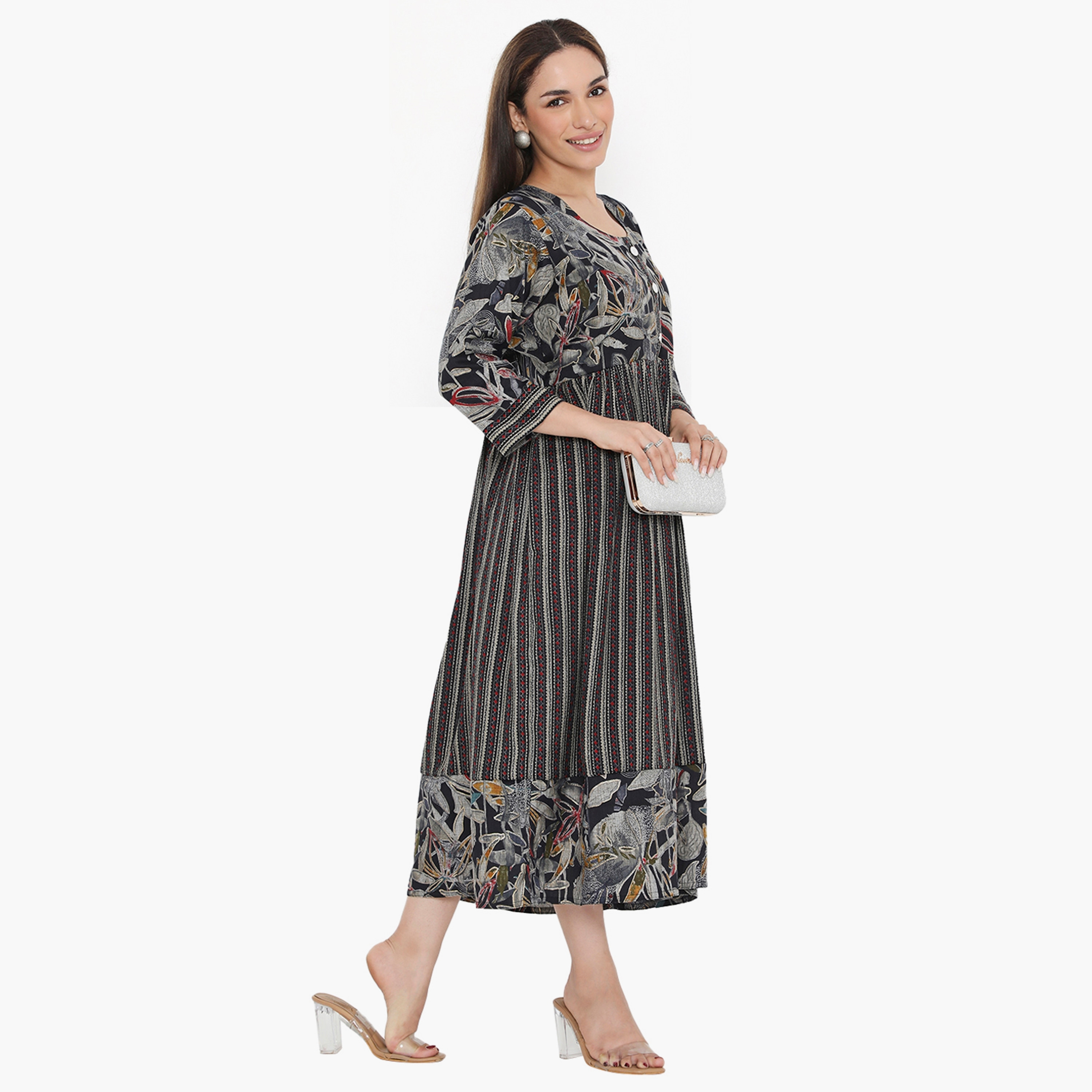 Hana & Sara Print and Stripes Pleated Women's Jalabiya-women-arabicclothing-jalabiyas-image-9