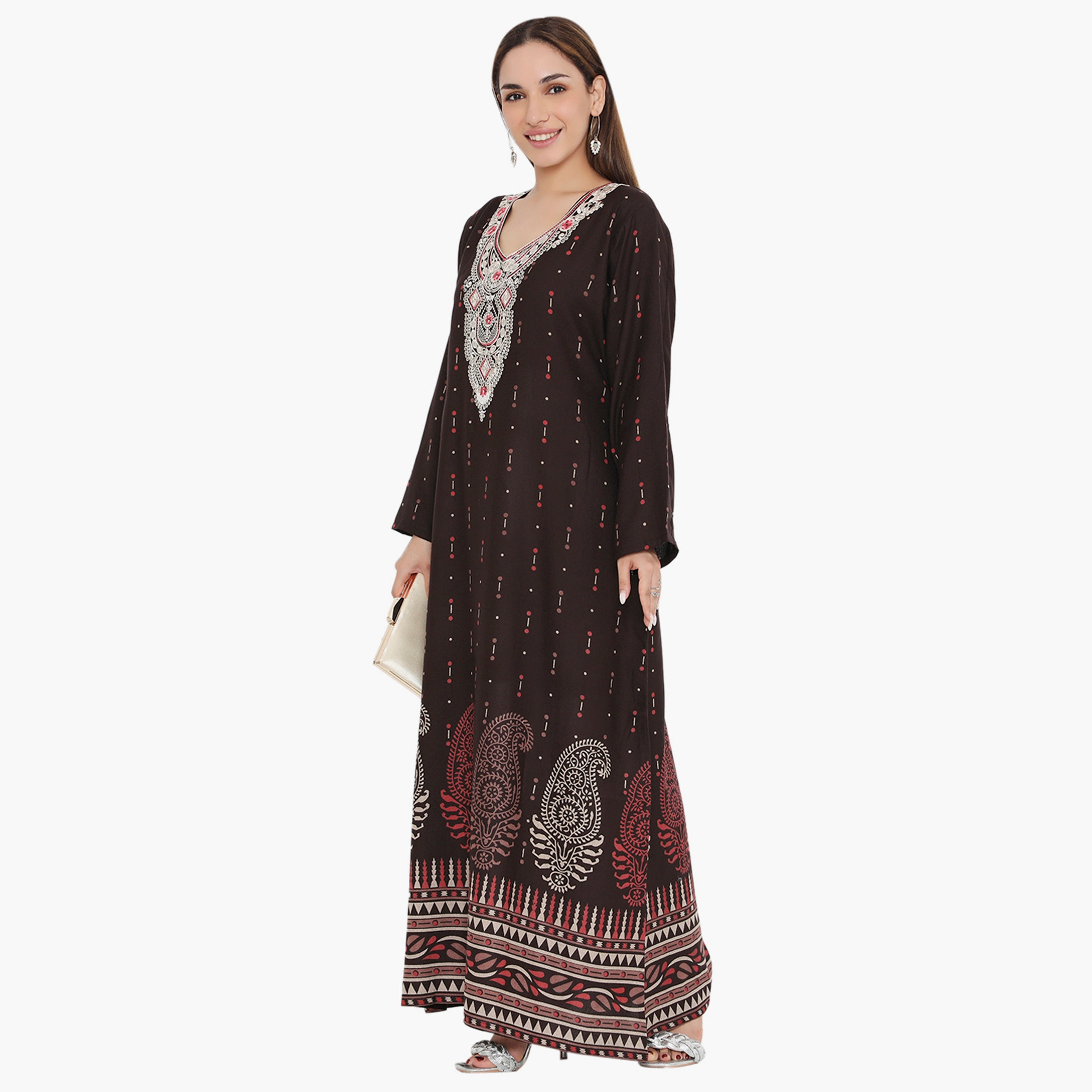 جلابية نسائية مطرزة بطبعة كاملة ومطرزة ذات يوك من هناء وسارة باللون البني-women-arabicclothing-jalabiyas-image-3