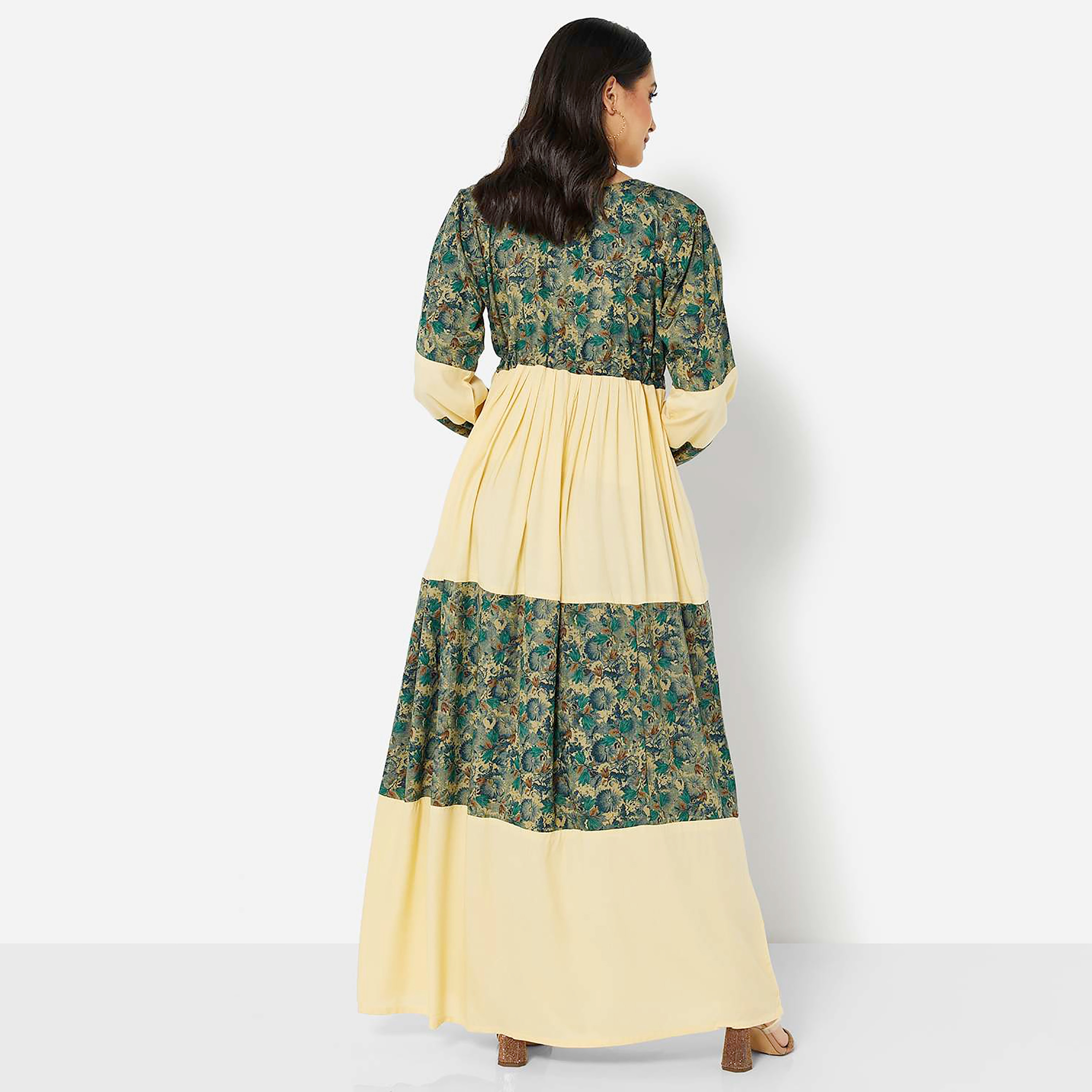 Hana & Sara Multicolour Embroidered Women's Jalabiya with Hijab-women-arabicclothing-jalabiyas-image-4