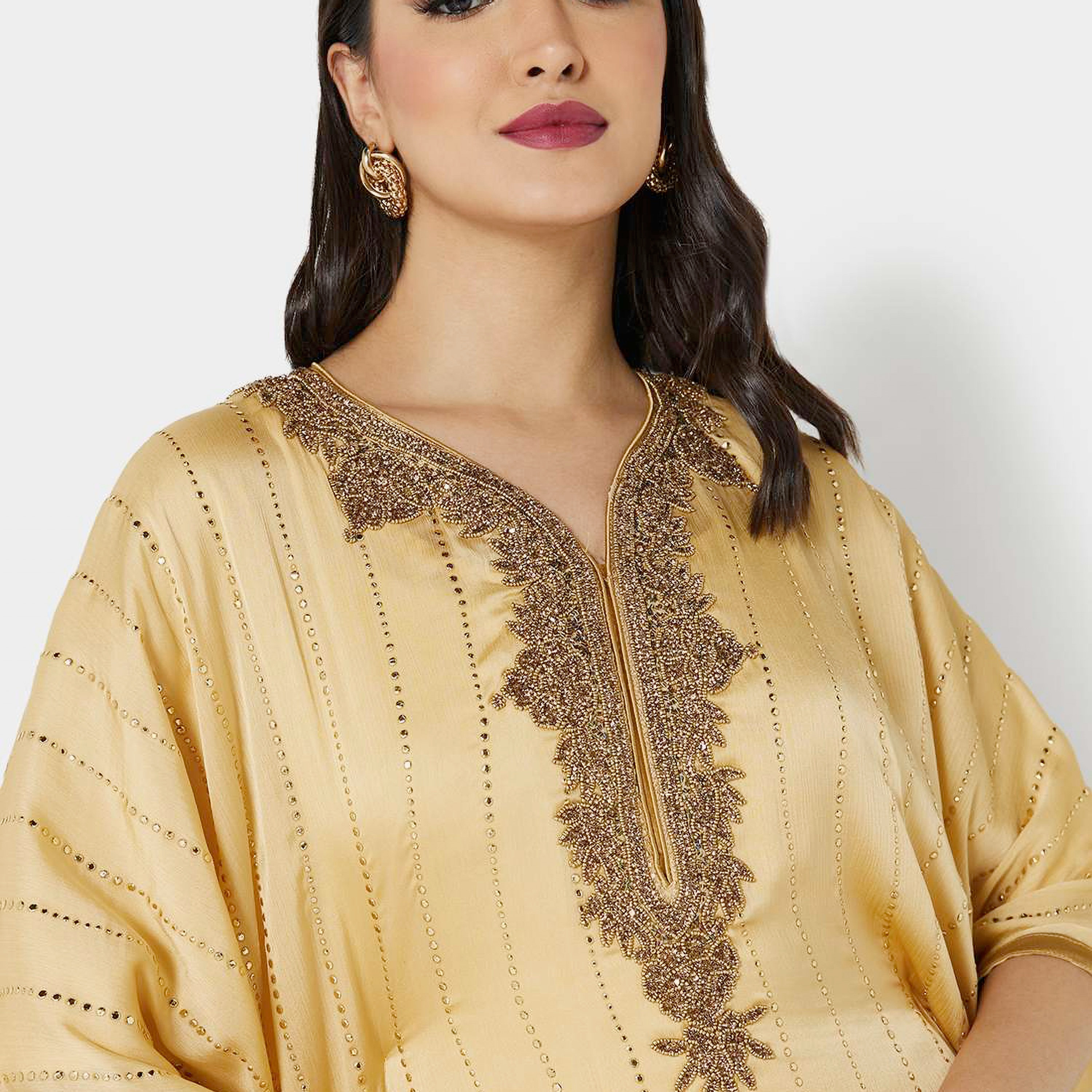 هناء وسارة جلابية نسائية ذات رقبة ماسية وأكمام واسعة باللون الأصفر-women-arabicclothing-jalabiyas-image-2