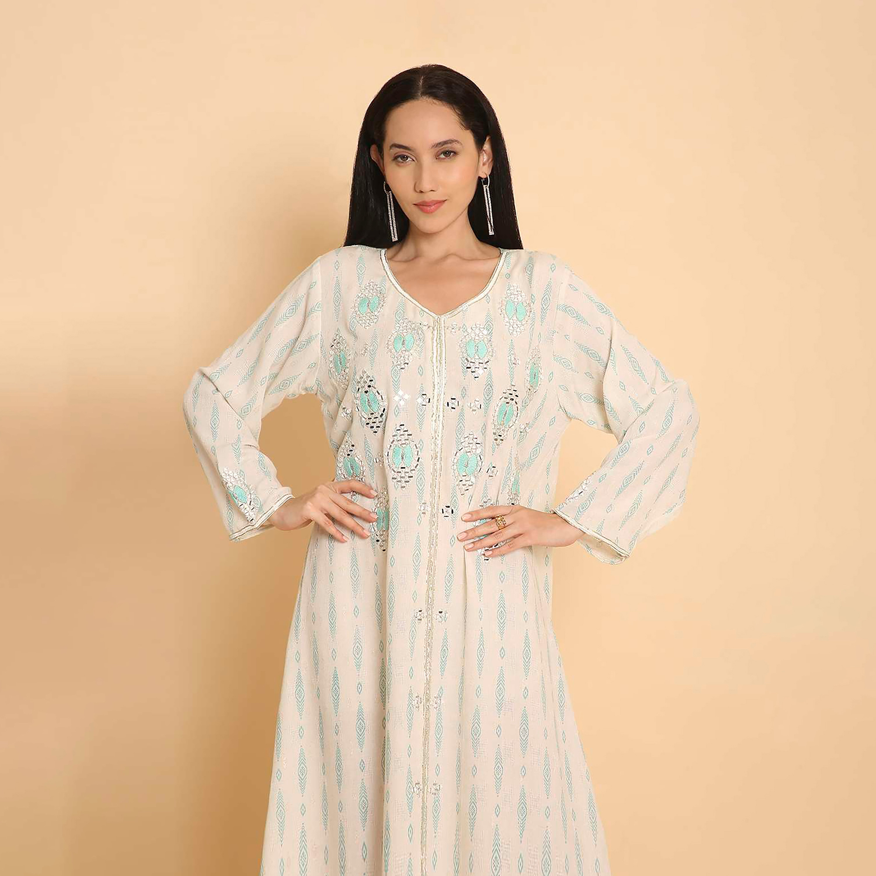 جلابية نسائية بطبعة هندسية - أبيض من هنا اند سارة-women-arabicclothing-jalabiyas-image-2