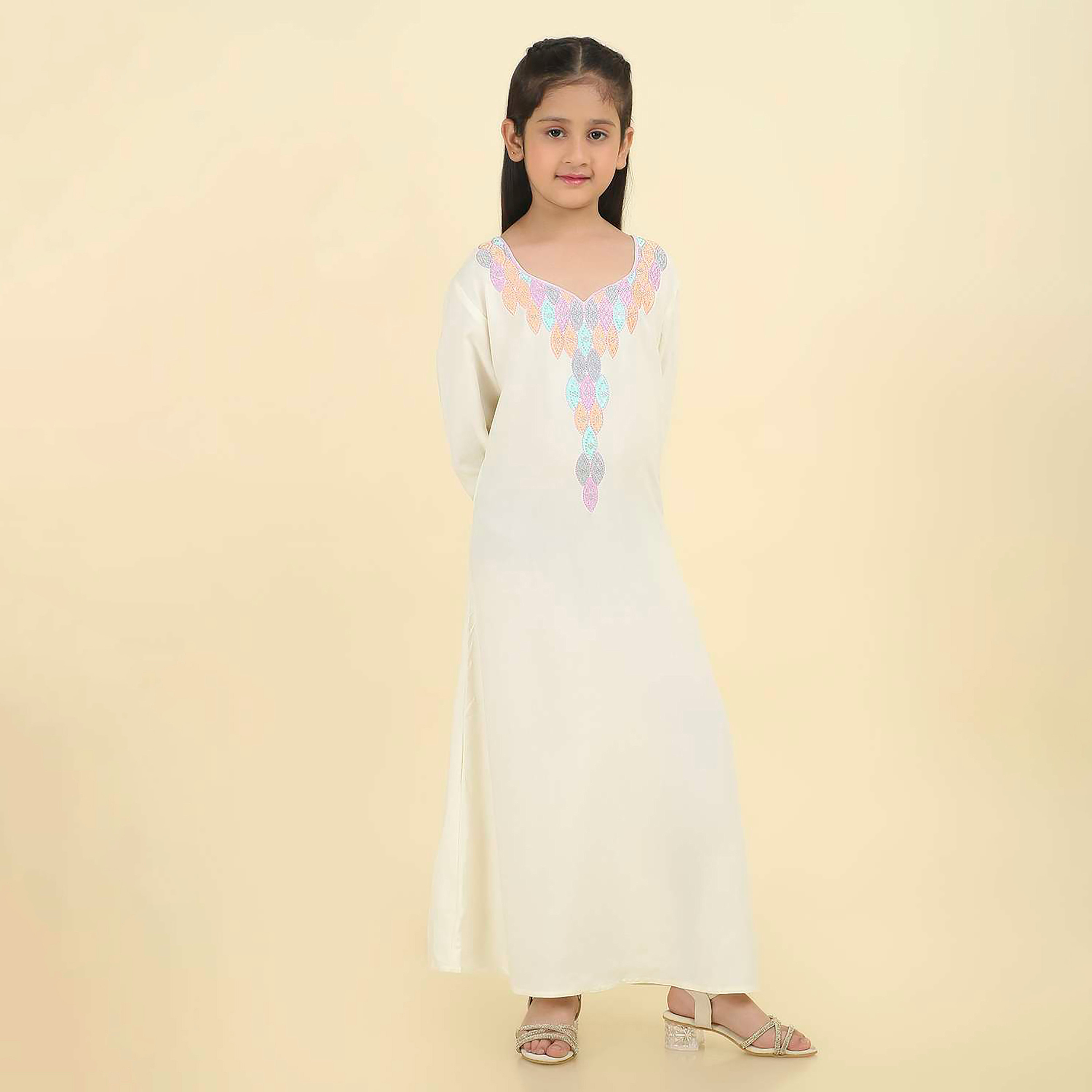 HanaandSara Embroidered Yoke Scalloped Cuff Sleeves Girls Jalabiya-girls-arabicclothing-jalabiyas-image-1