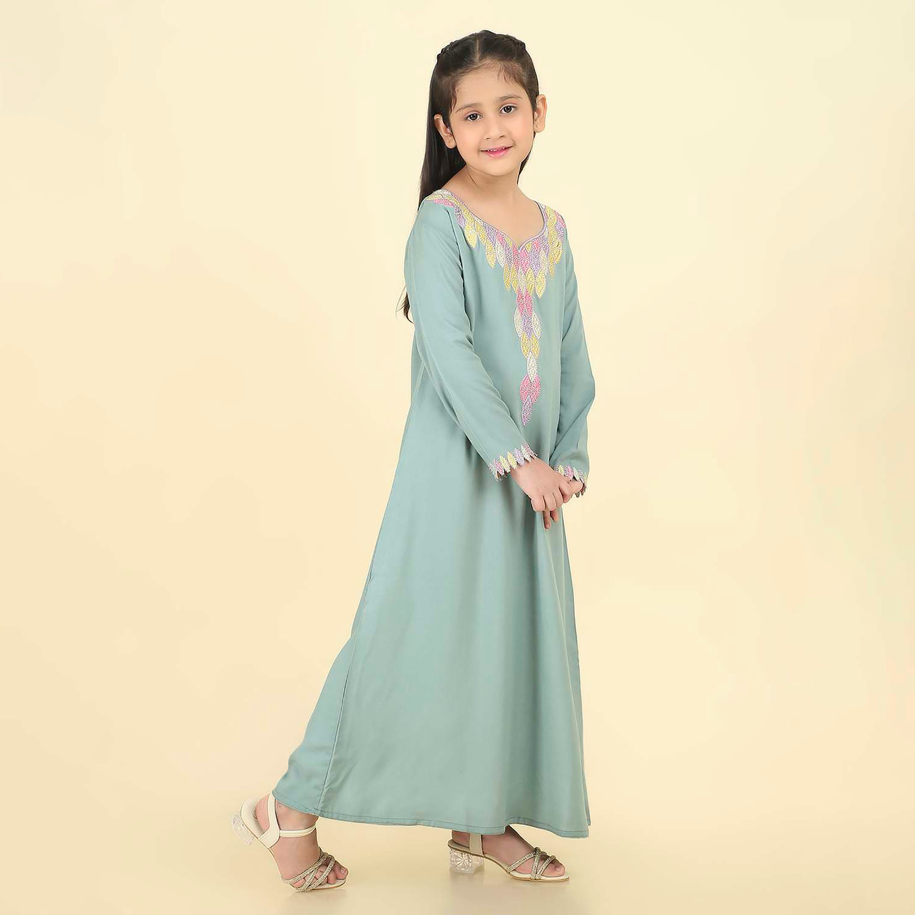 HanaandSara Embroidered Yoke Scalloped Cuff Sleeves Girls Jalabiya-girls-arabicclothing-jalabiyas-image-4