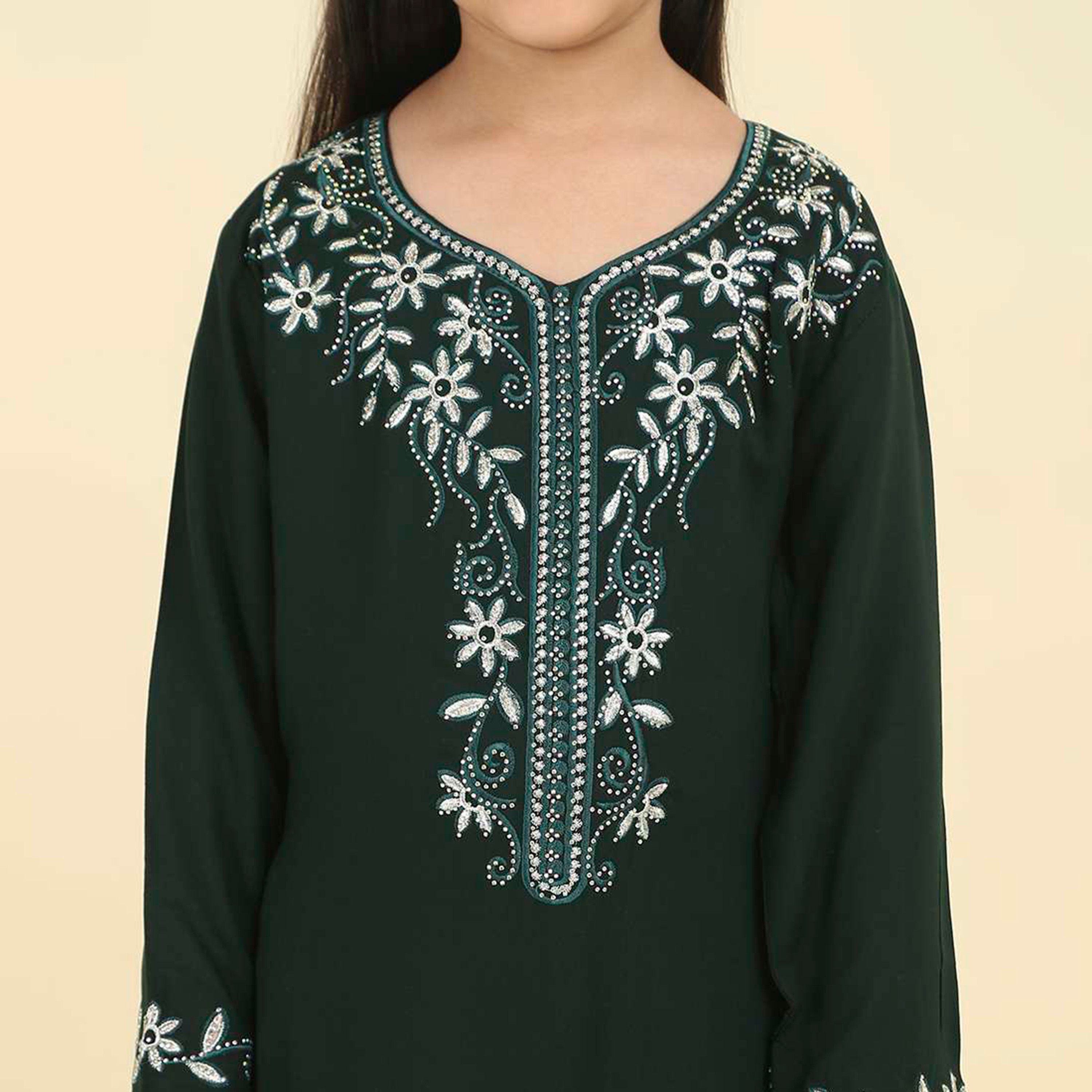 جلابية بناتي بصدرية مطرزة بنقشة الزهور من هنا اند سارة-girls-arabicclothing-jalabiyas-image-13