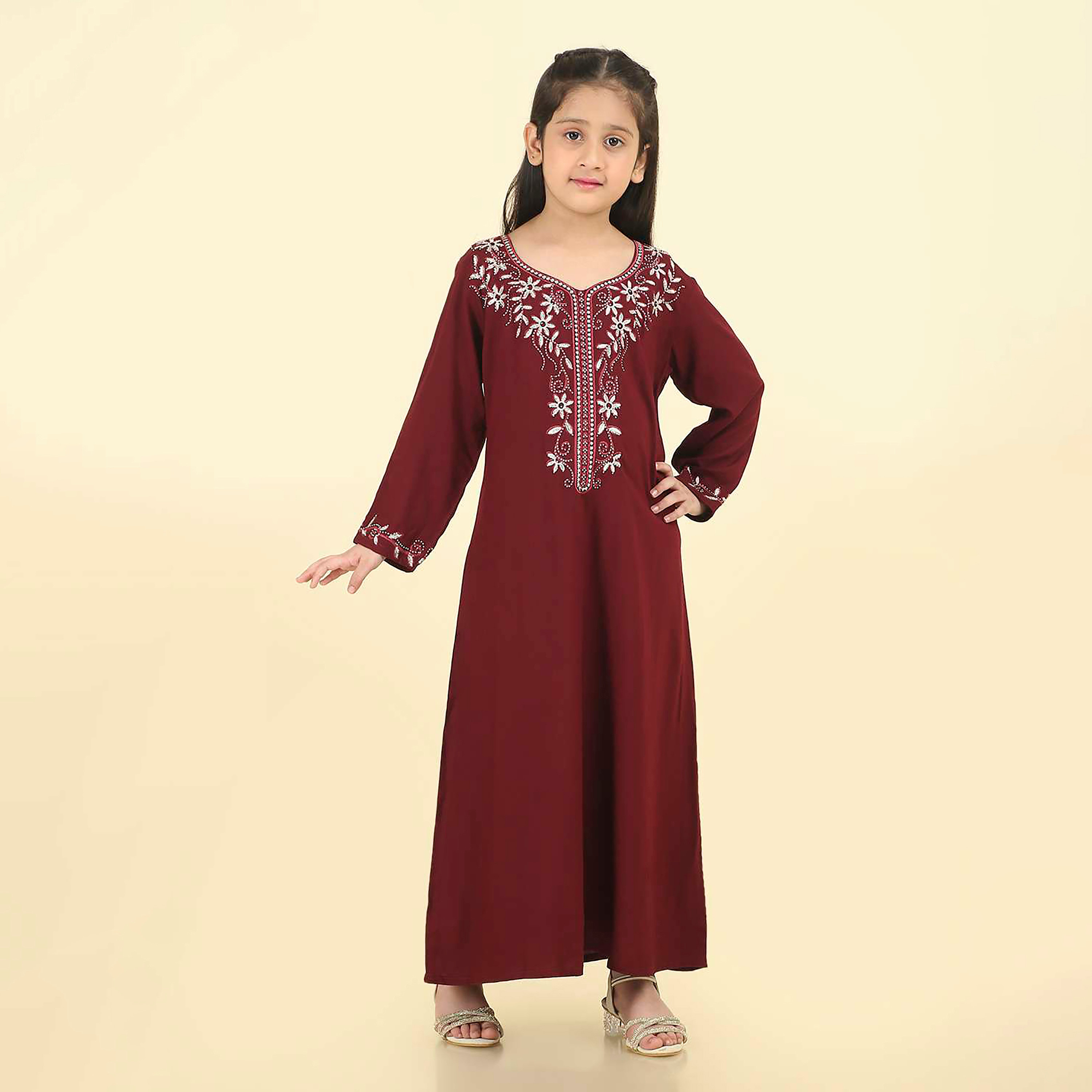 جلابية بناتي بصدرية مطرزة بنقشة الزهور من هنا اند سارة-girls-arabicclothing-jalabiyas-image-6