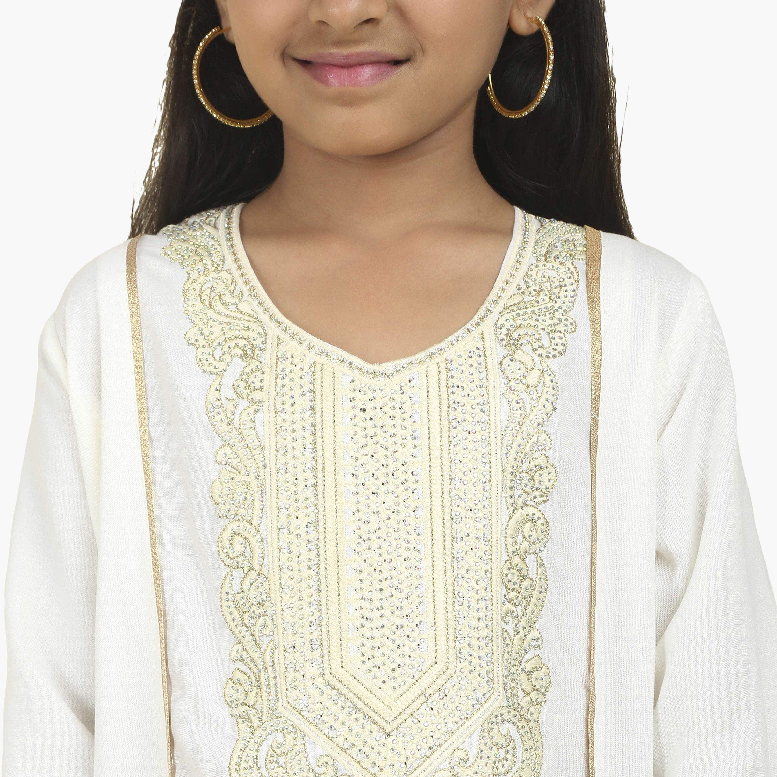 جلابية سهرة بناتي بصدرية مطرزة - أبيض من هنا أند سارة-girls-arabicclothing-jalabiyas-image-2