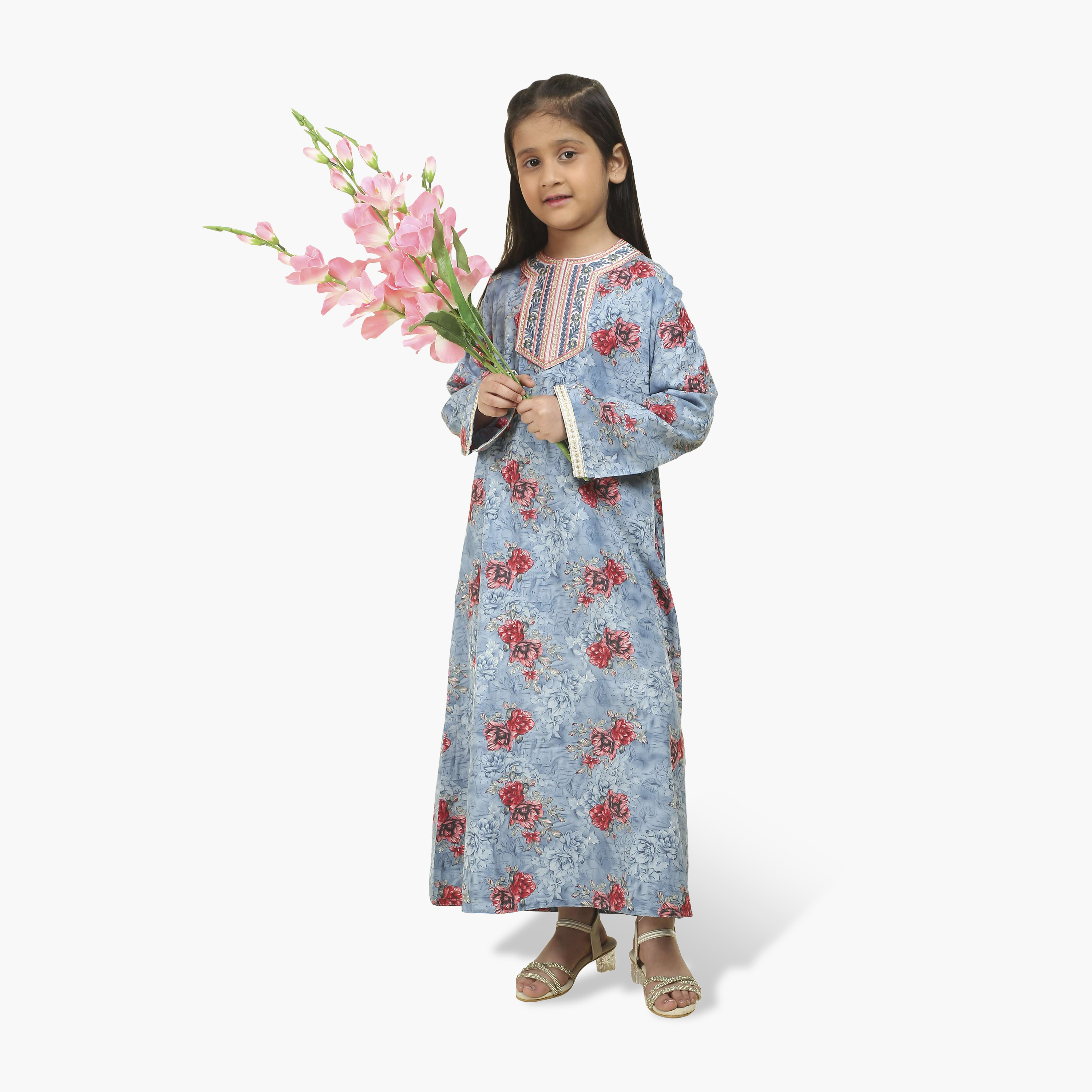 جلابية بناتي بصدرية مطرزة وطبعة زهور من هنا أند سارة-girls-arabicclothing-jalabiyas-image-3