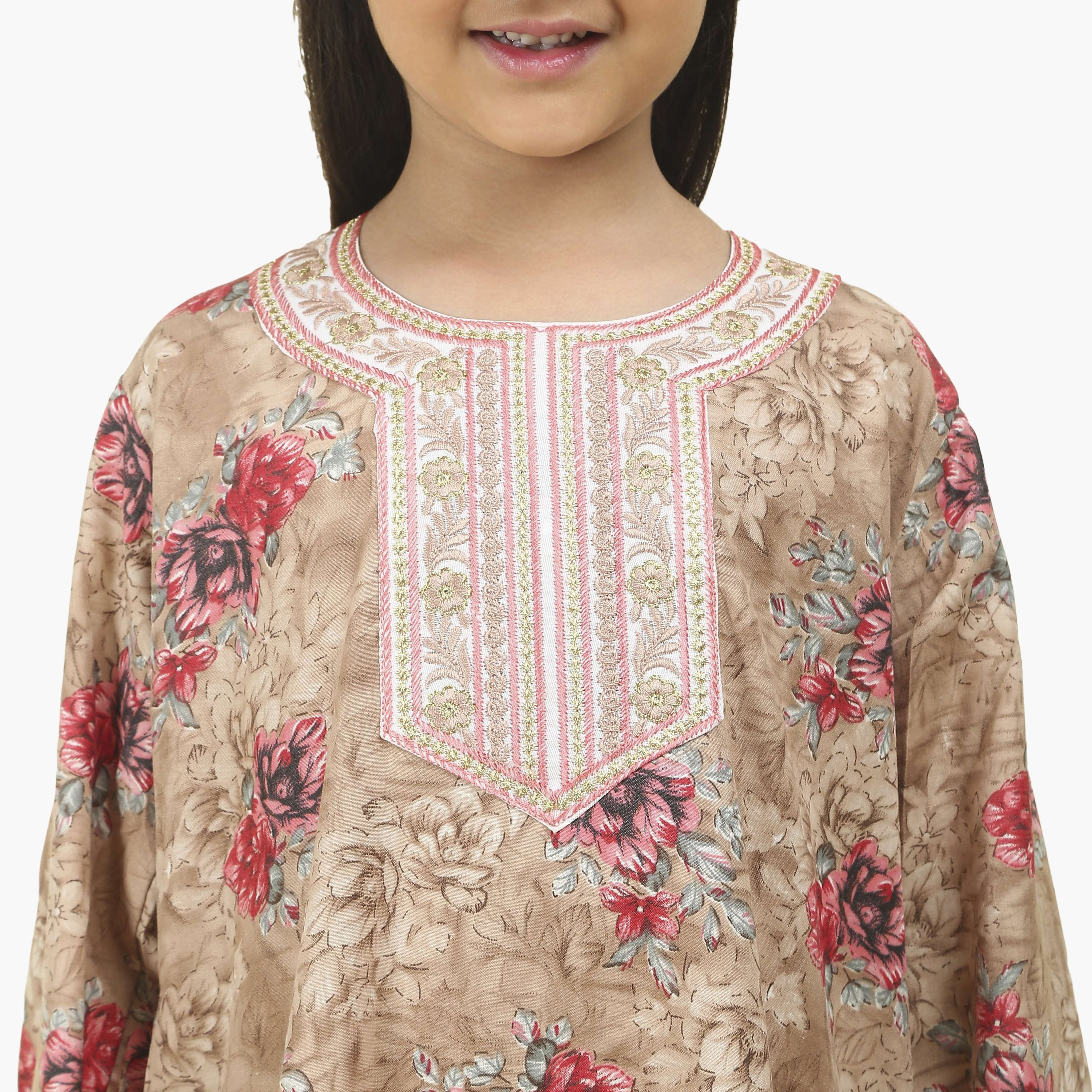 جلابية بناتي بصدرية مطرزة وطبعة زهور من هنا أند سارة-girls-arabicclothing-jalabiyas-image-12