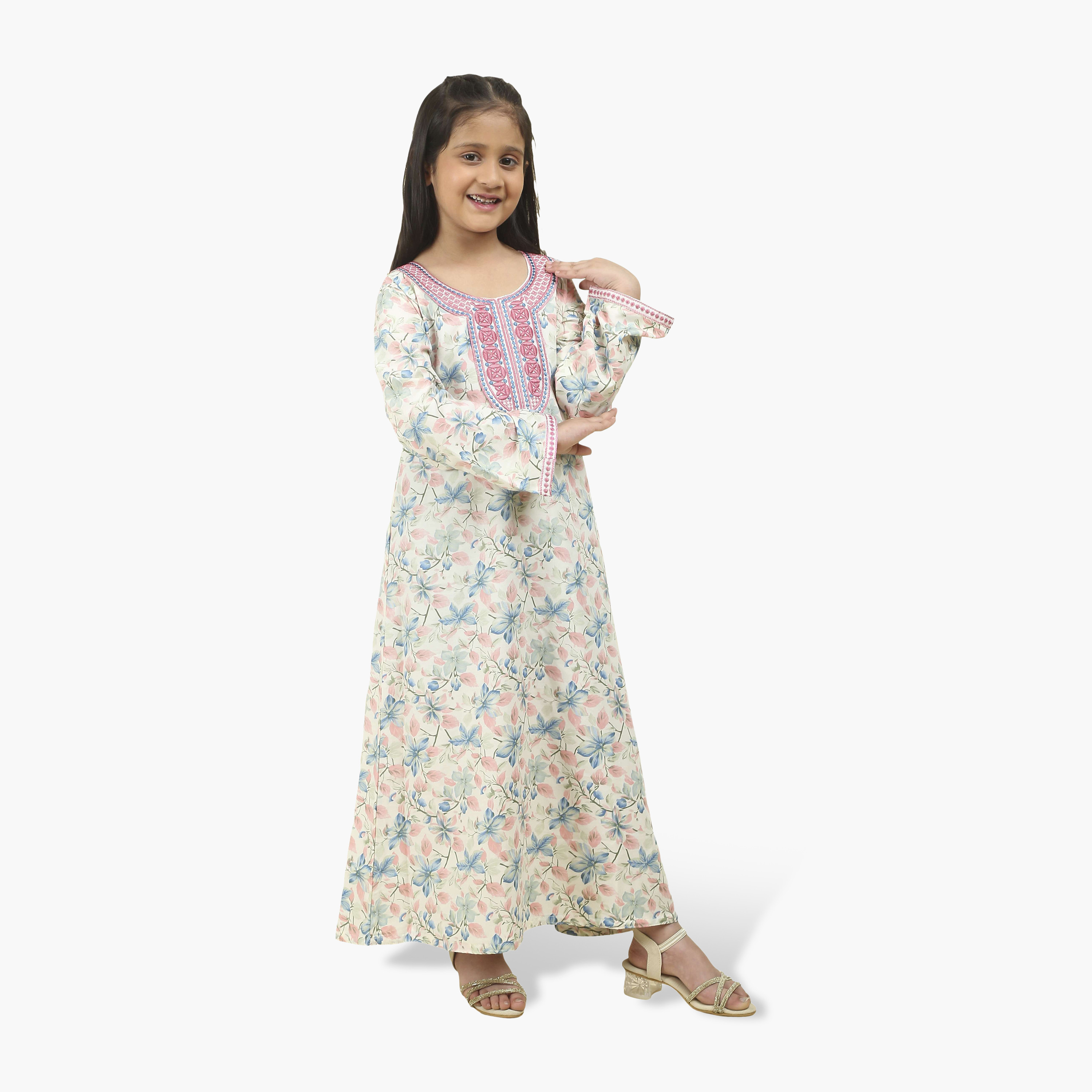 جلابية بناتي بصدرية مطرزة وطبعة زهور من هنا أند سارة-girls-arabicclothing-jalabiyas-image-9