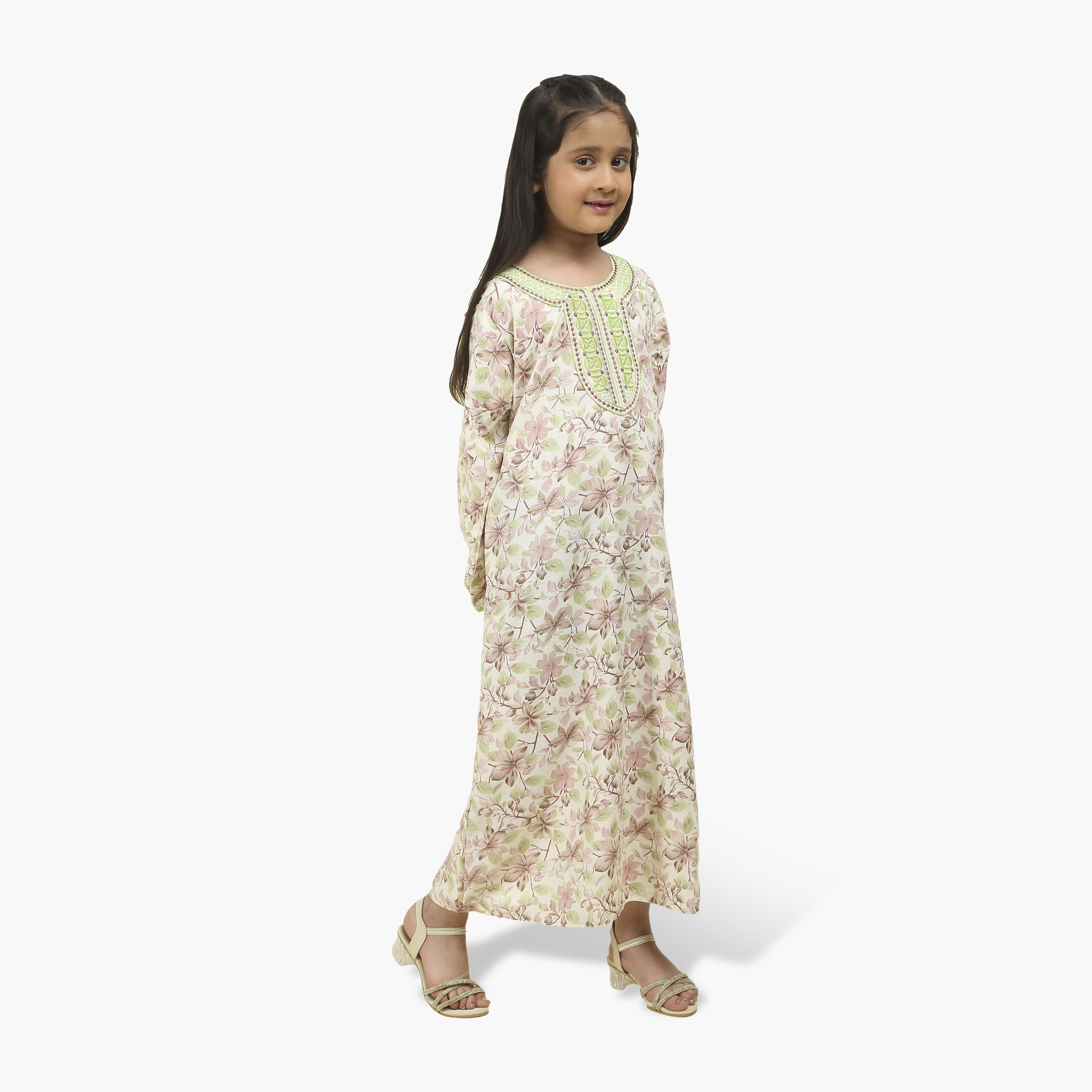 جلابية بناتي بصدرية مطرزة وطبعة زهور من هنا أند سارة-girls-arabicclothing-jalabiyas-image-5