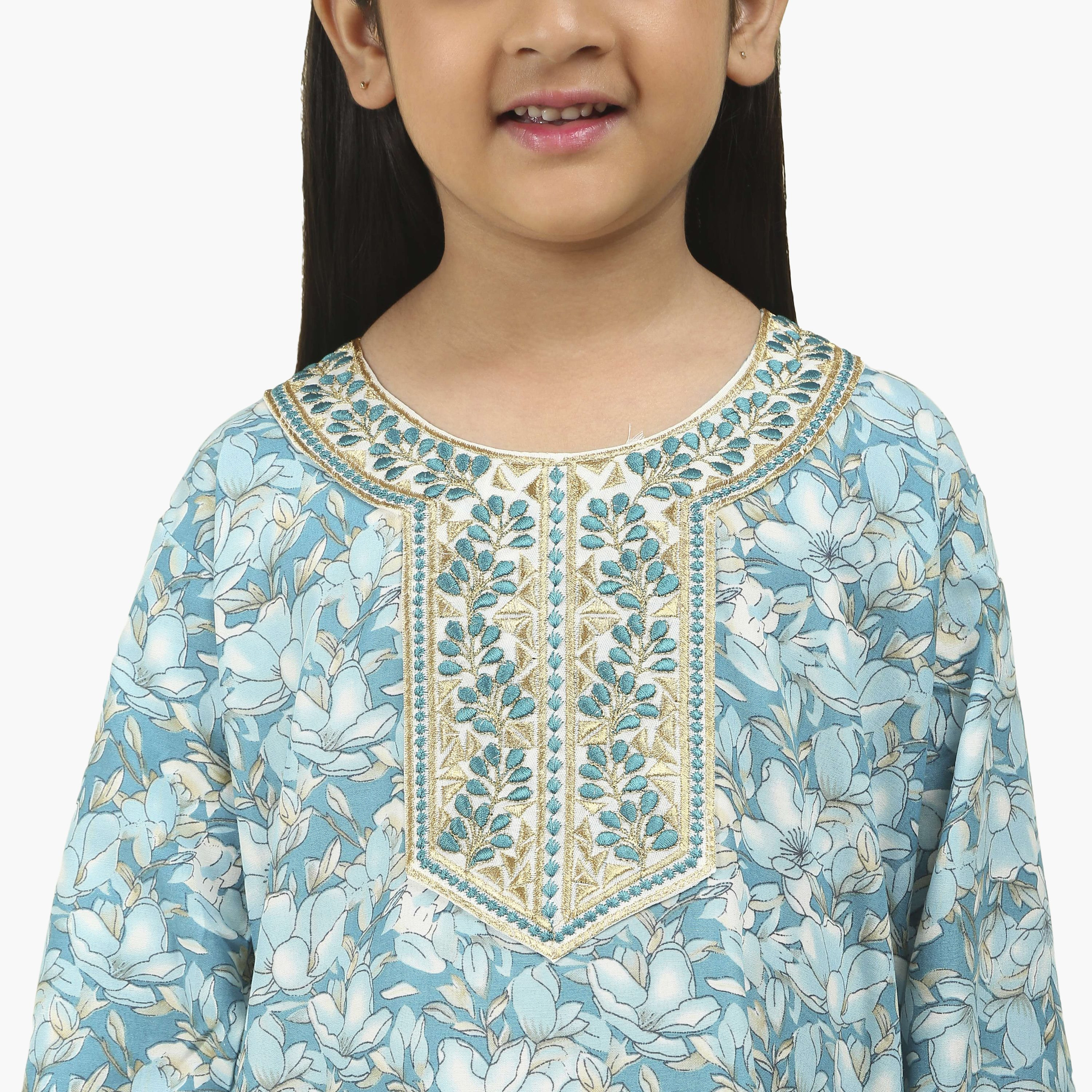 جلابية بناتي بصدرية مطرزة وطبعة زهور من هنا أند سارة-girls-arabicclothing-jalabiyas-image-13