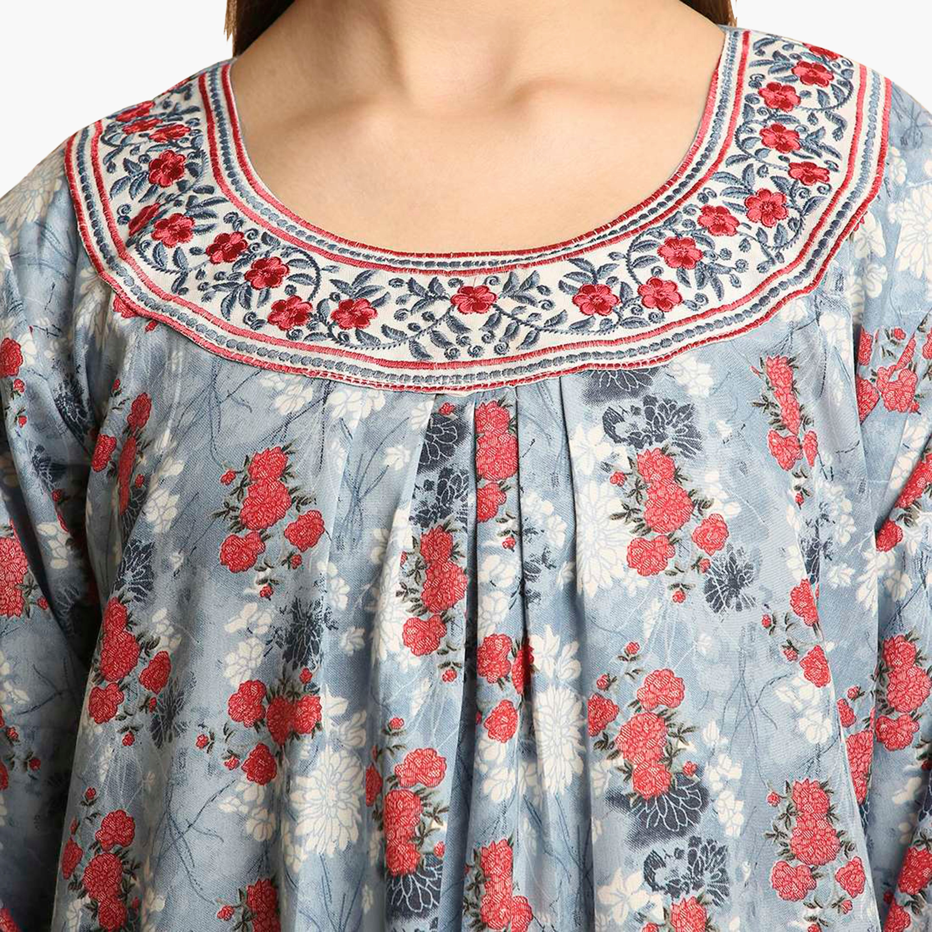 جلابية نسائية بياقة مطرزة وطبعة زهور من هنا أند سارة-women-arabicclothing-jalabiyas-image-12