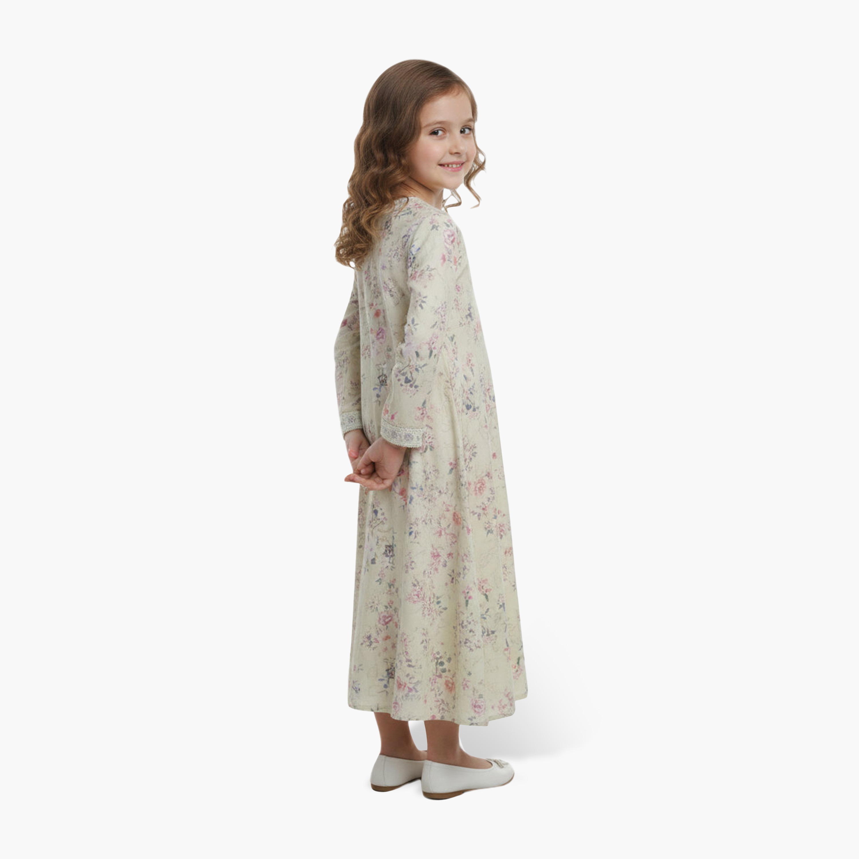 جلابية بناتي بصدرية مطرزة وطبعة زهور من هنا أند سارة-girls-arabicclothing-jalabiyas-image-12