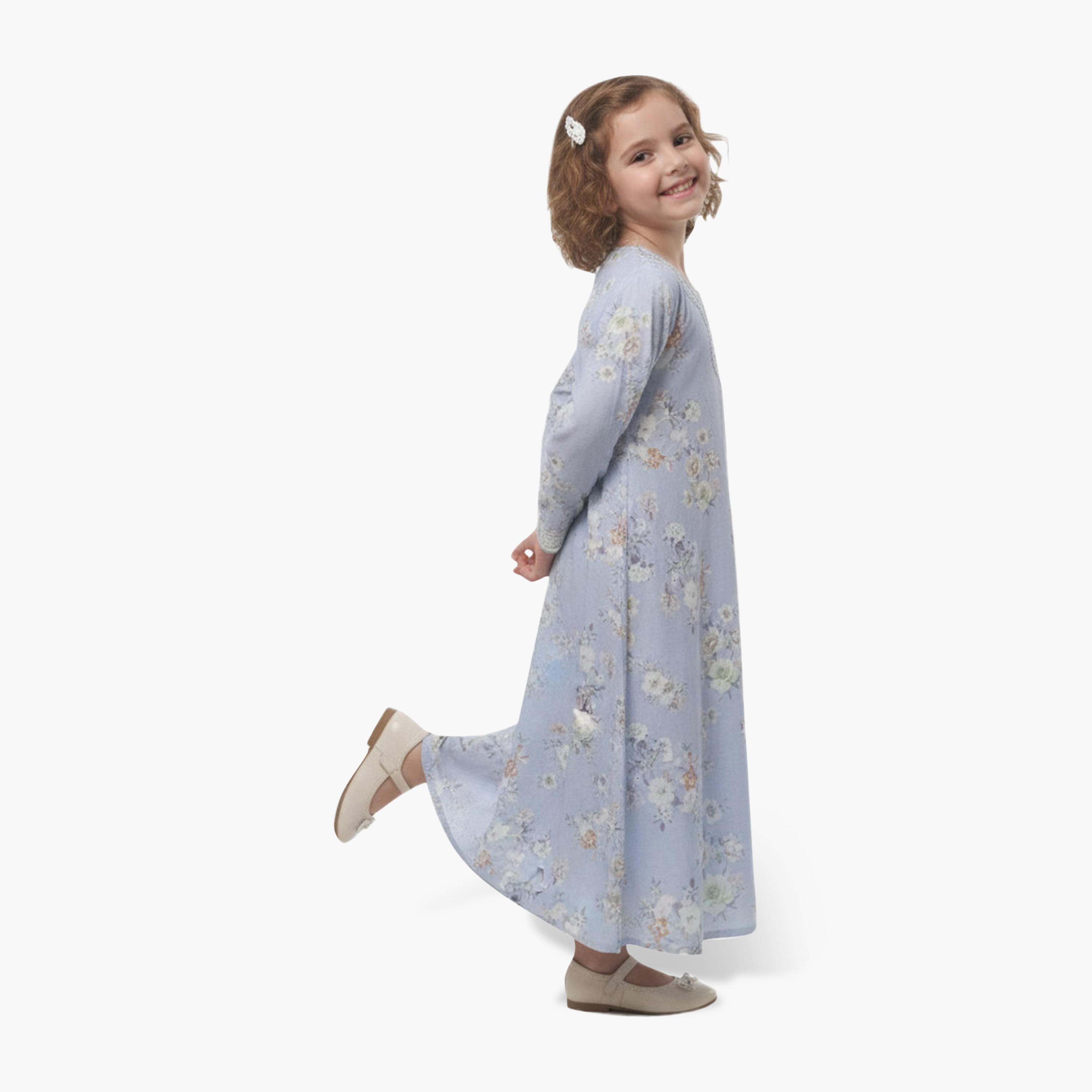جلابية بناتي بصدرية مطرزة وطبعة زهور من هنا أند سارة-girls-arabicclothing-jalabiyas-image-3