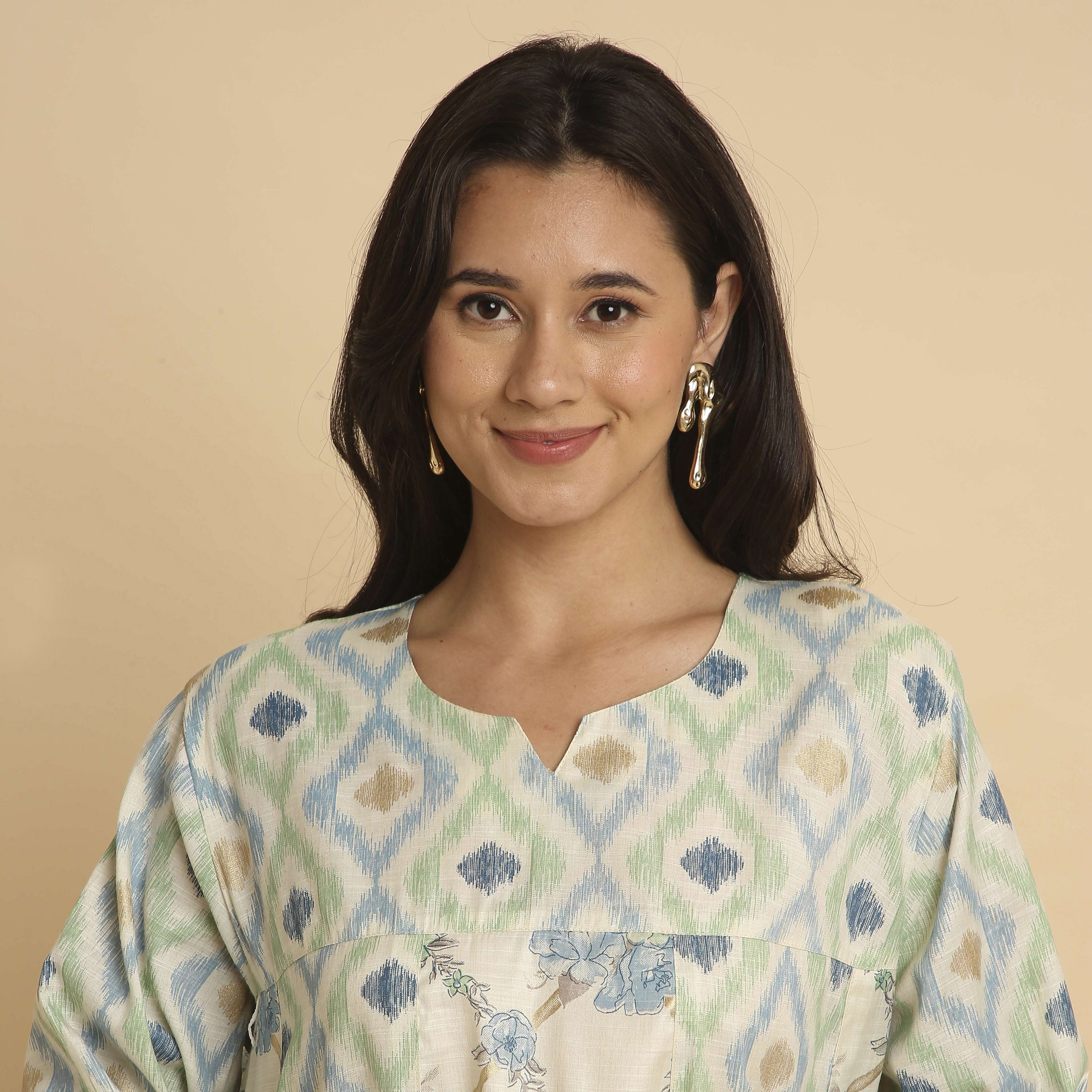 HanaandSara Green Ikat & Floral Print Round Neck Women's Jalabiya-women-arabicclothing-jalabiyas-image-2