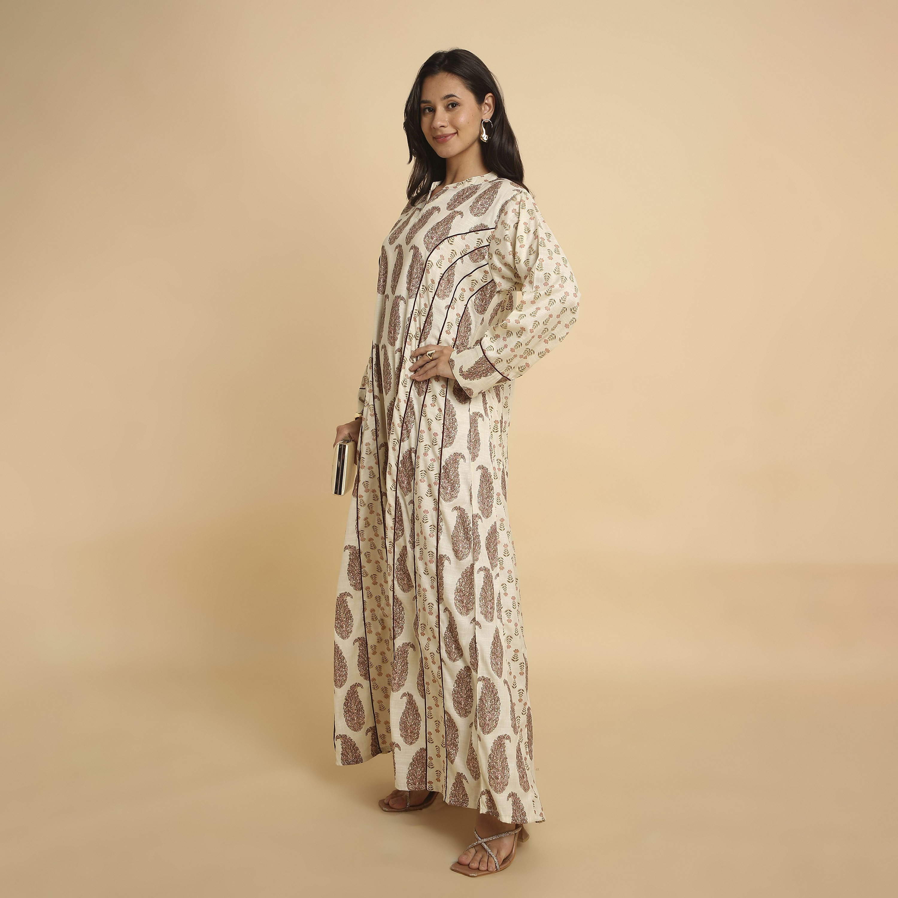 HanaandSara Floral Paisley Print Mandarin Collar Women's Jalabiya-women-arabicclothing-jalabiyas-image-9