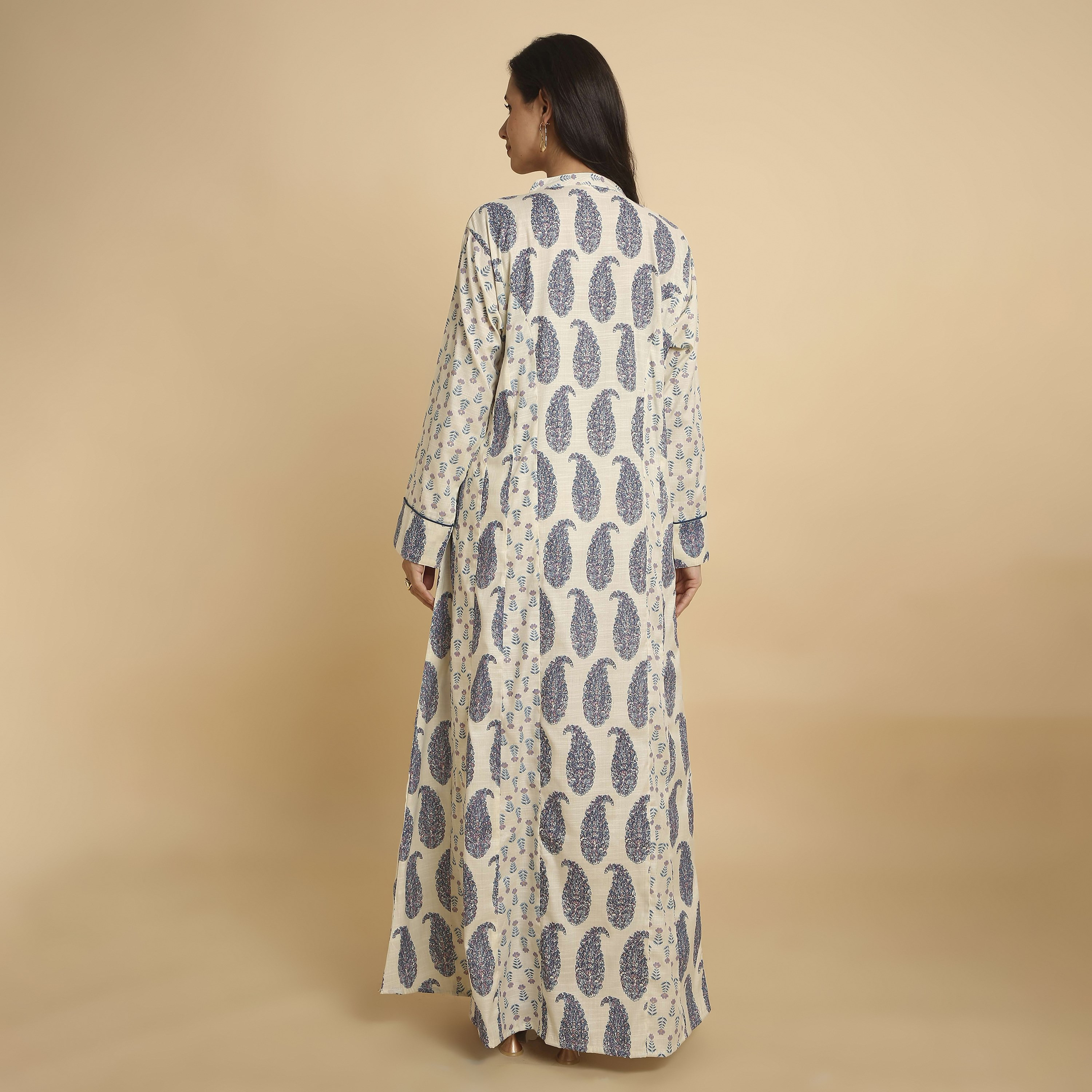 HanaandSara Floral Paisley Print Mandarin Collar Women's Jalabiya-women-arabicclothing-jalabiyas-image-15