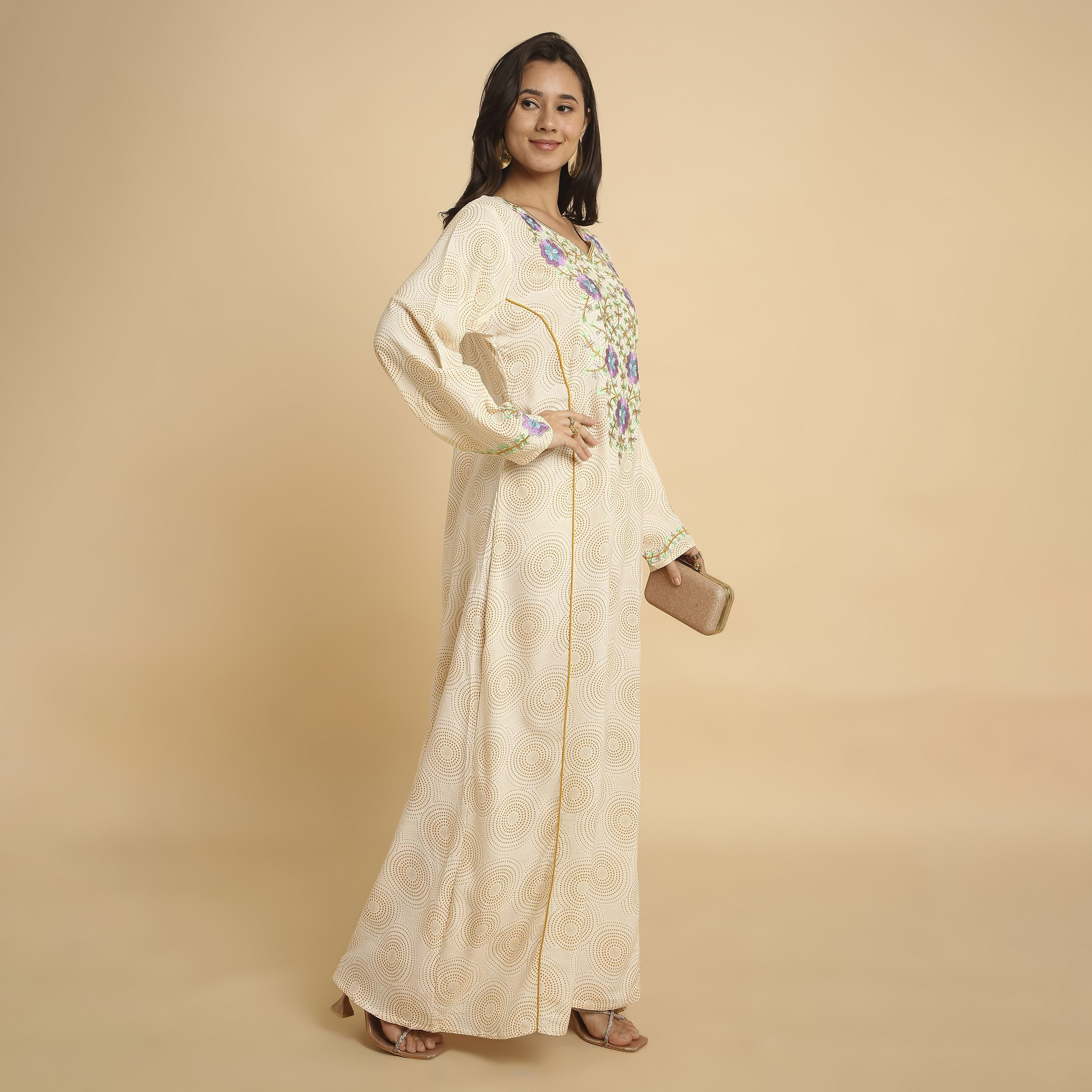 HanaandSara Circular Print Floral Embroidered Yoke Notched Round Neck Women's Jalabiya-women-arabicclothing-jalabiyas-image-4