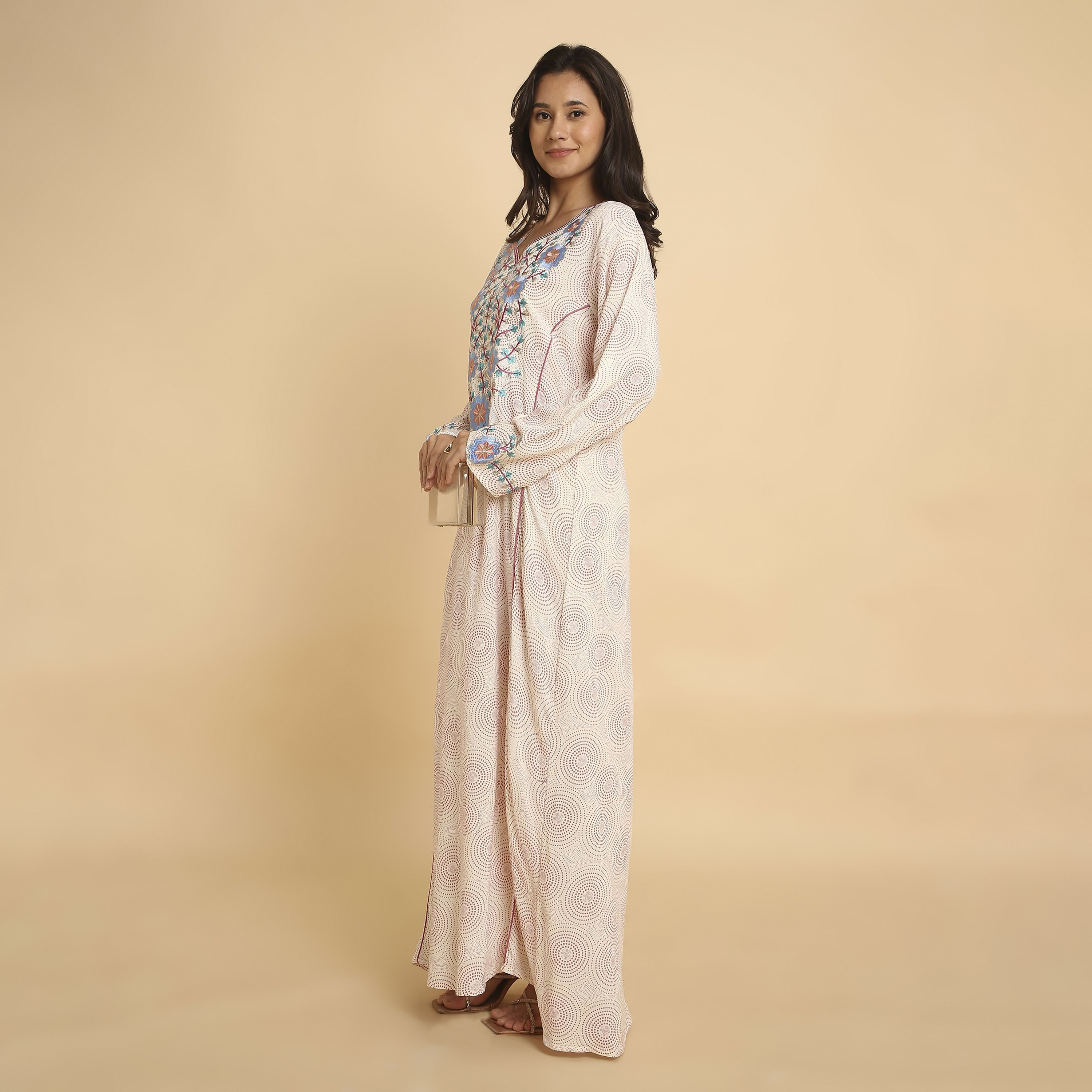 HanaandSara Circular Print Floral Embroidered Yoke Notched Round Neck Women's Jalabiya-women-arabicclothing-jalabiyas-image-14