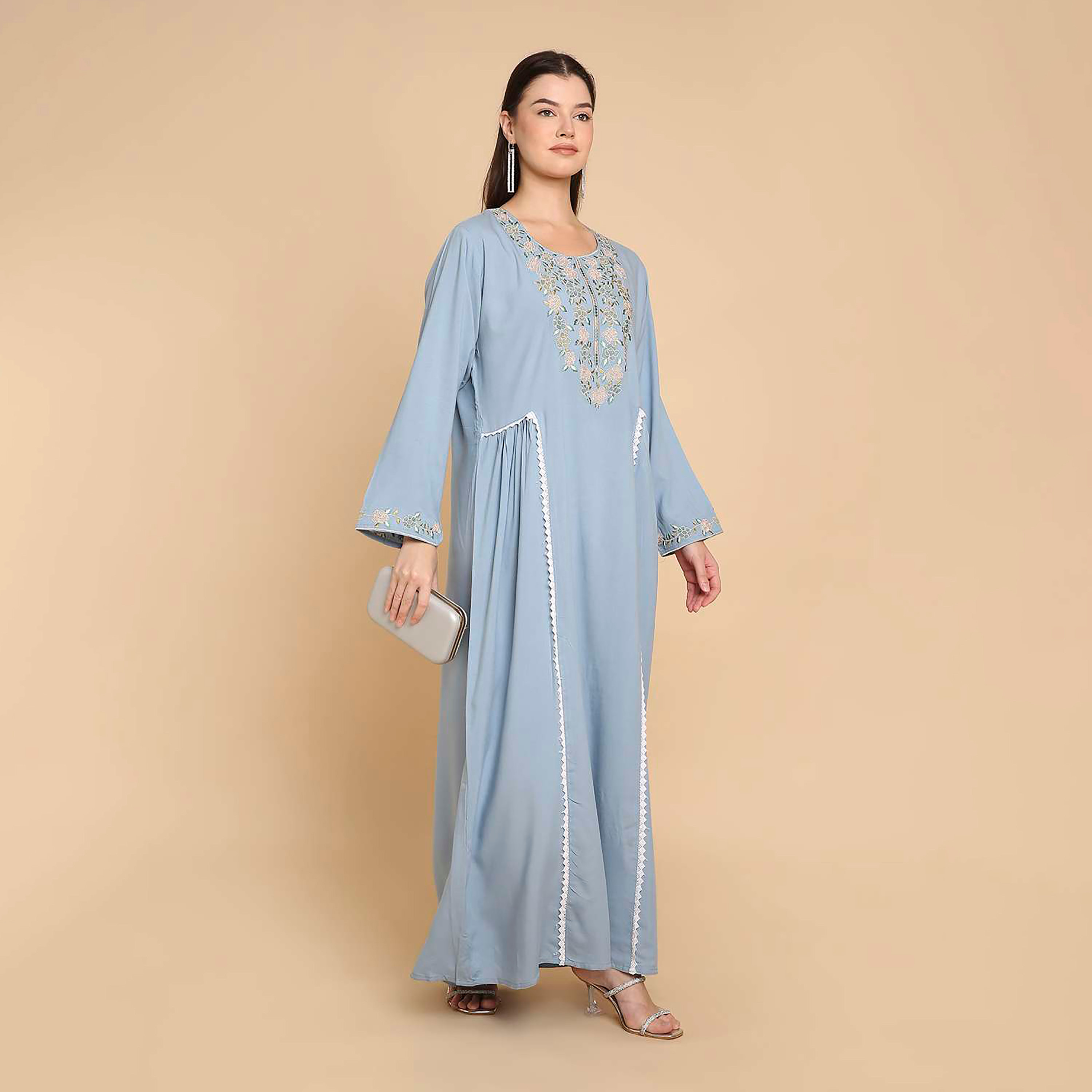 جلابية نسائية بصدرية مطرزة من هنا اند سارة-women-arabicclothing-jalabiyas-image-9