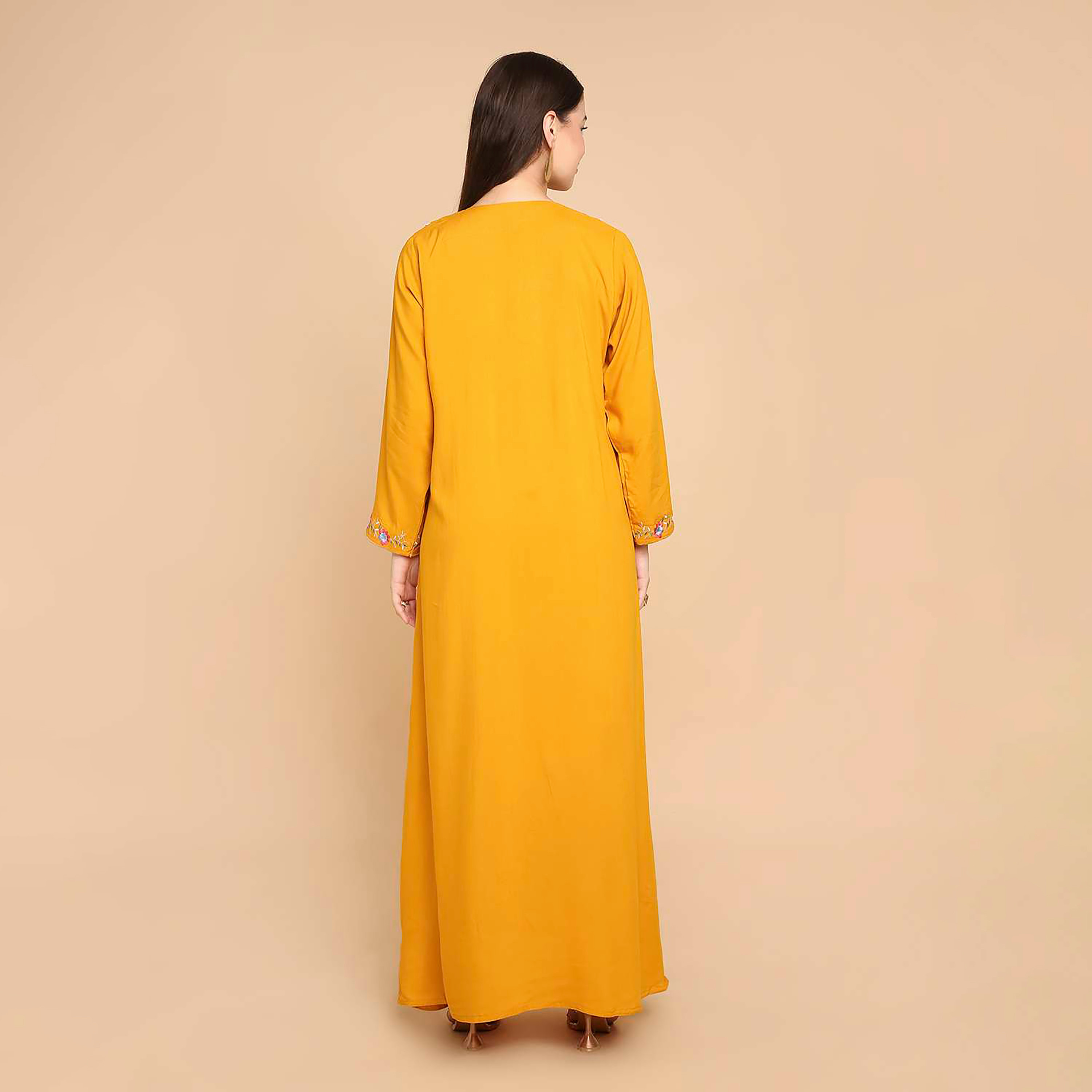 جلابية نسائية مطرزة بالزهور من هانا اند سارة-women-arabicclothing-jalabiyas-image-5