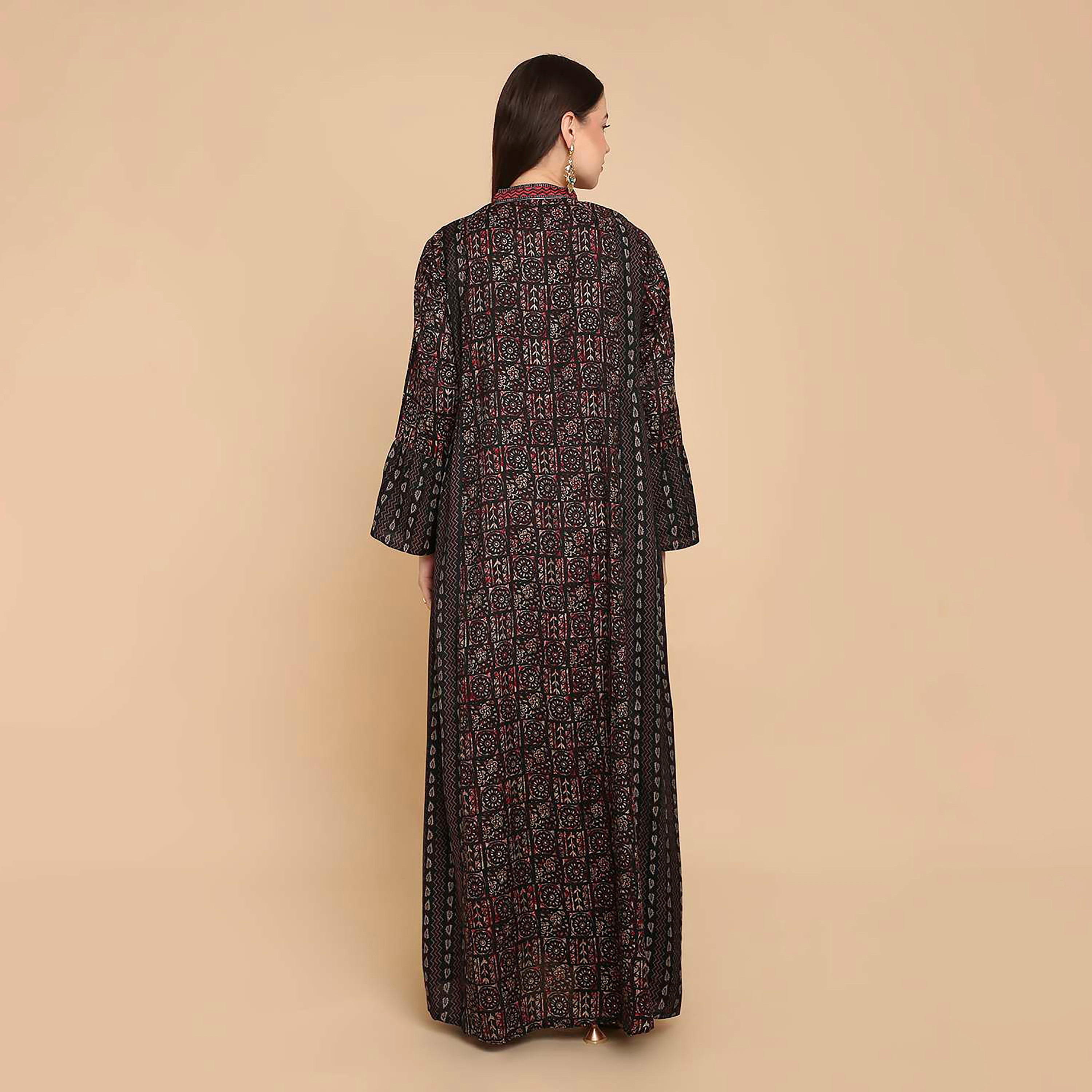 جلابية نسائية مطبوعة بياقة ماندارين وأكمام جرس من هناأندسارة-women-arabicclothing-jalabiyas-image-5