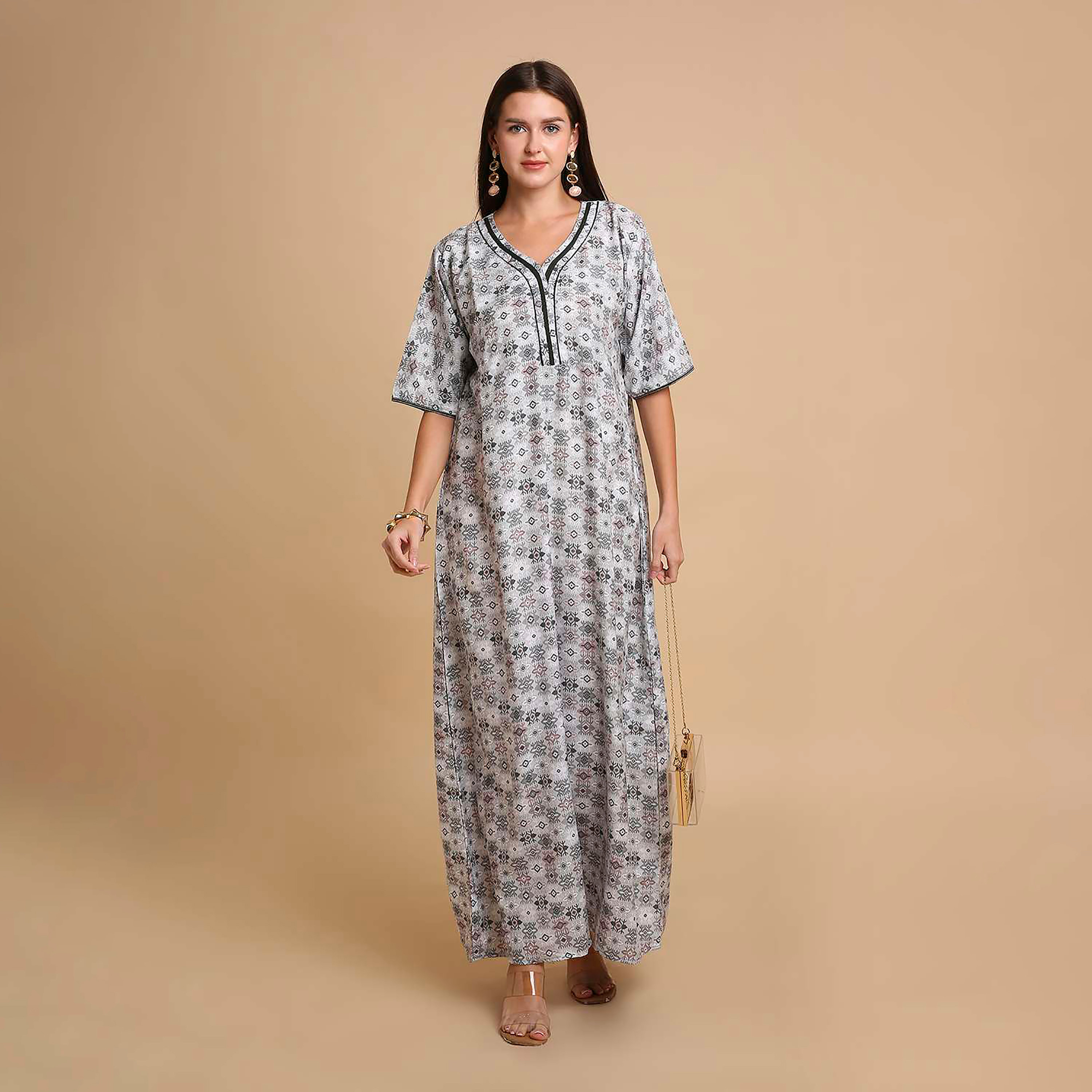 جلابية نسائية بطبعة أشكال هندسية من هانا اند سارة-women-arabicclothing-jalabiyas-image-1