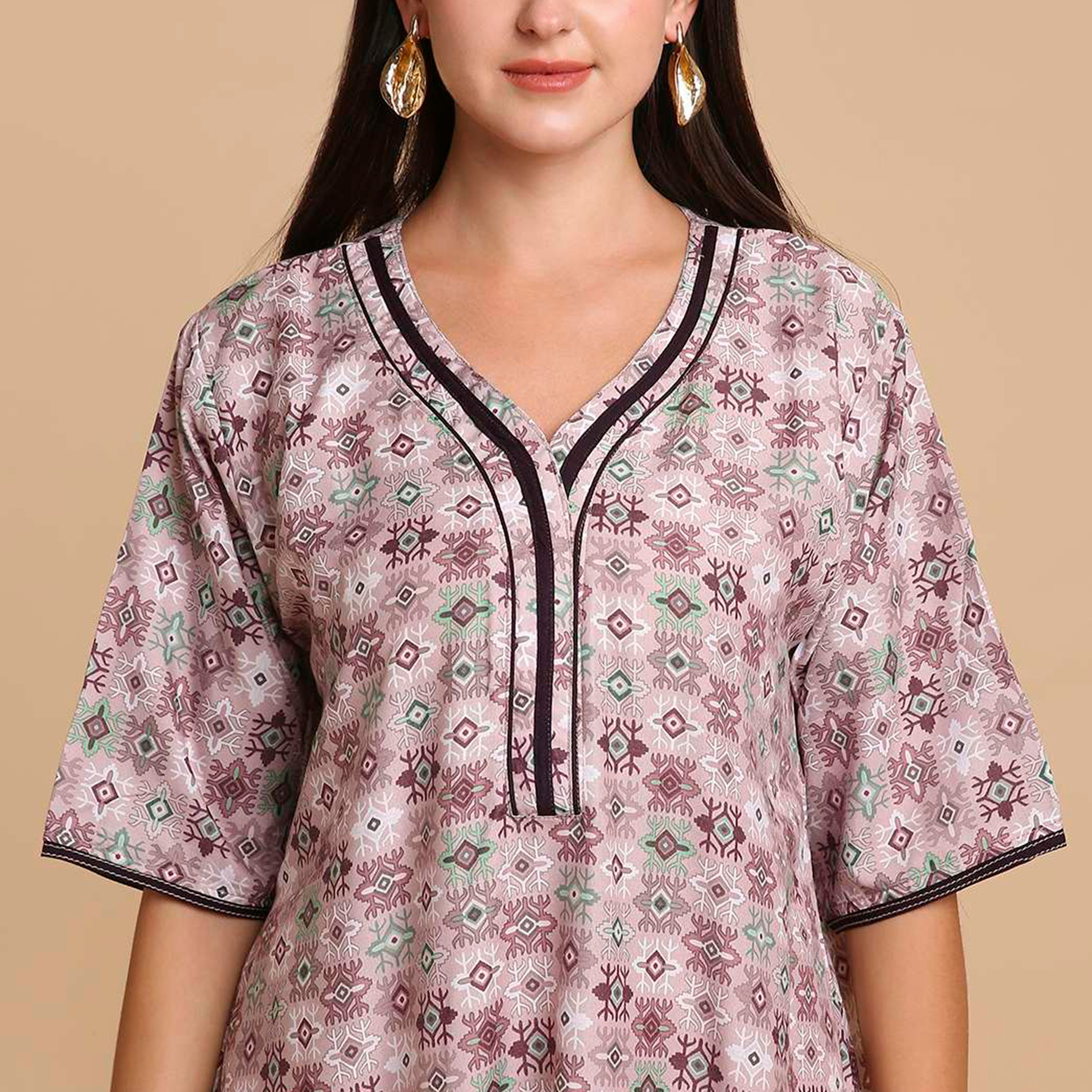 جلابية نسائية بطبعة أشكال هندسية من هانا اند سارة-women-arabicclothing-jalabiyas-image-12